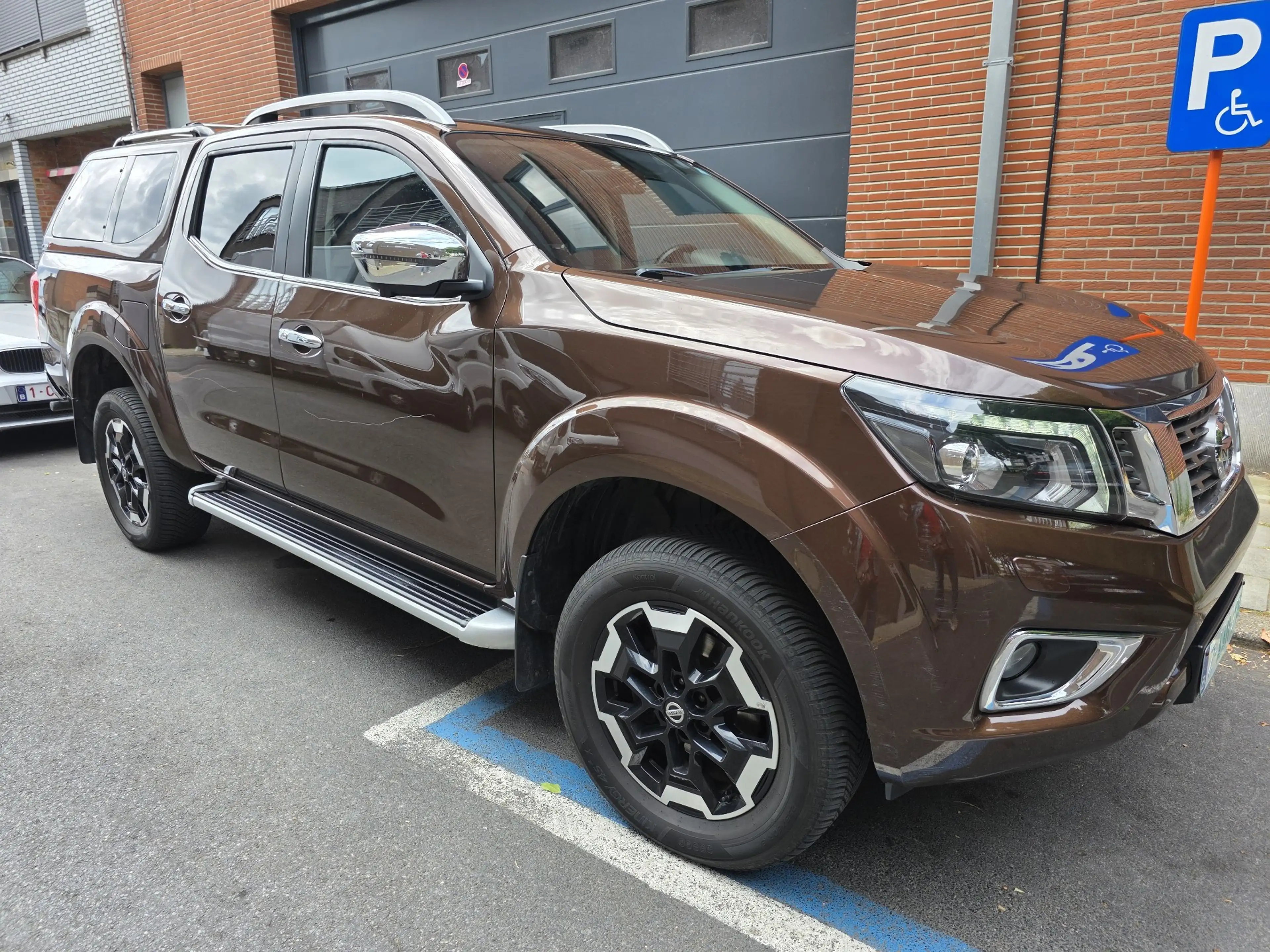 Nissan Navara 2.3 dCi 4WD Tekna