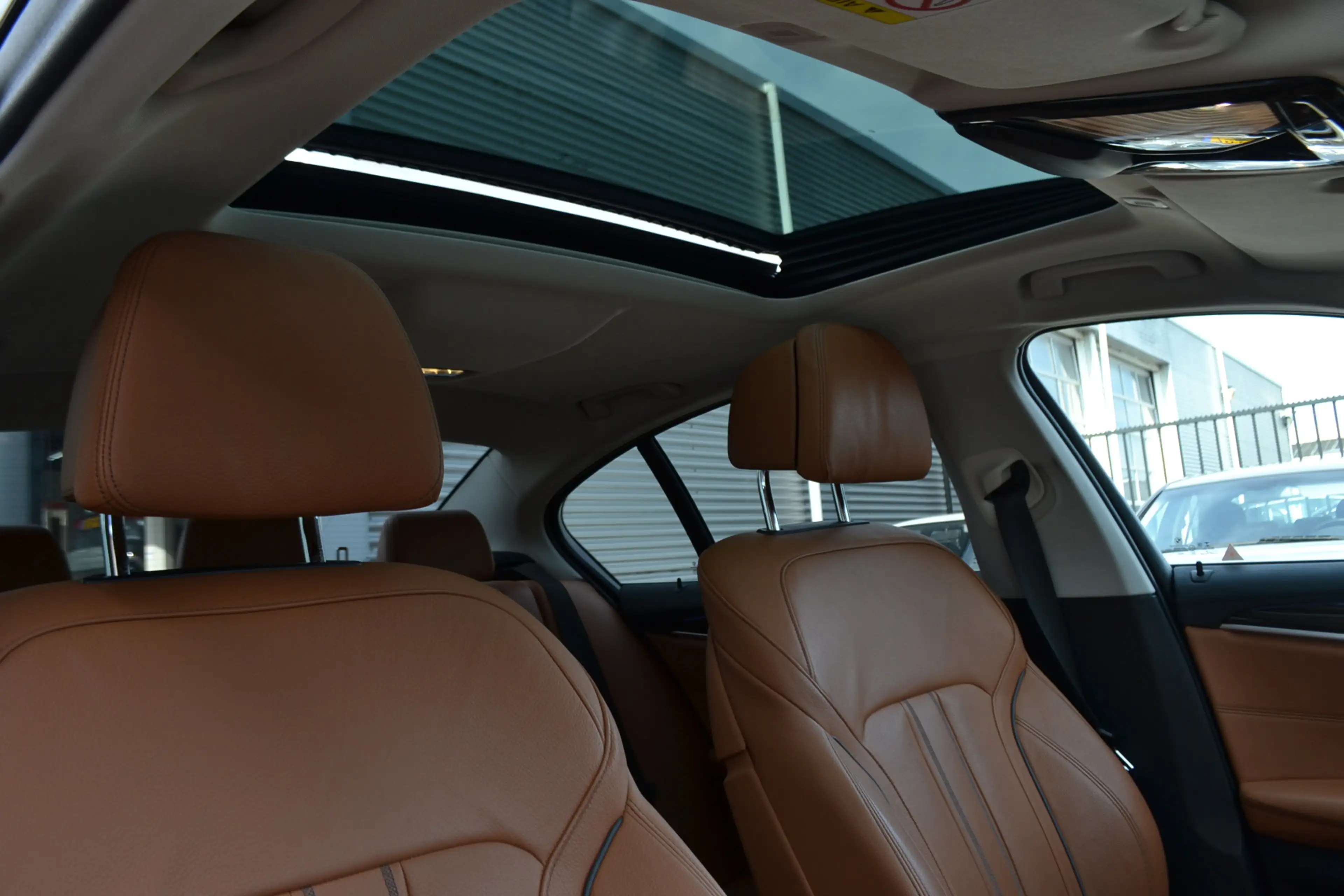 BMW 520 5-serie 520i Luxury | Opendak | Head Up | Comforts — photo 30