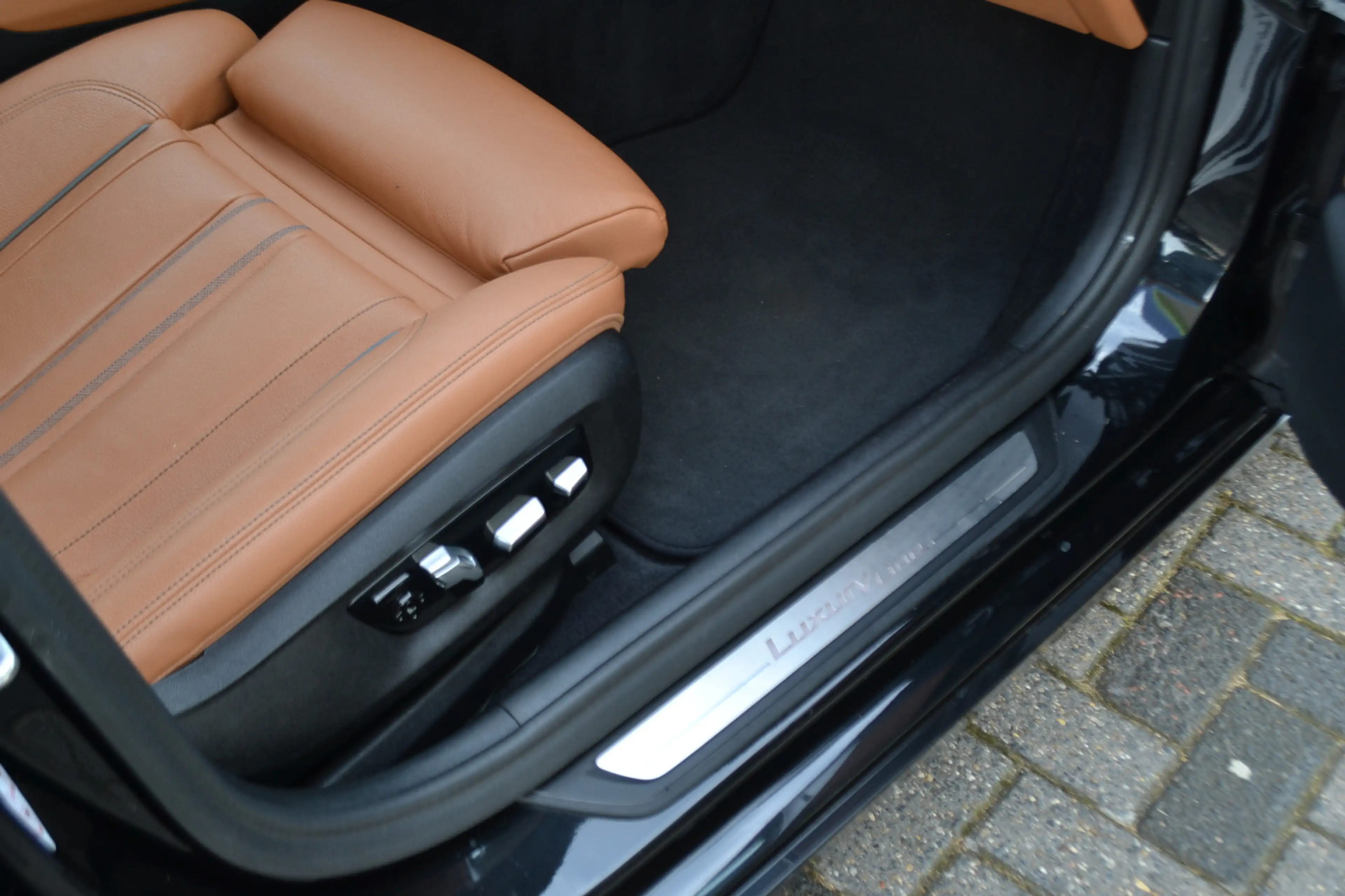 BMW 520 5-serie 520i Luxury | Opendak | Head Up | Comforts — photo 29