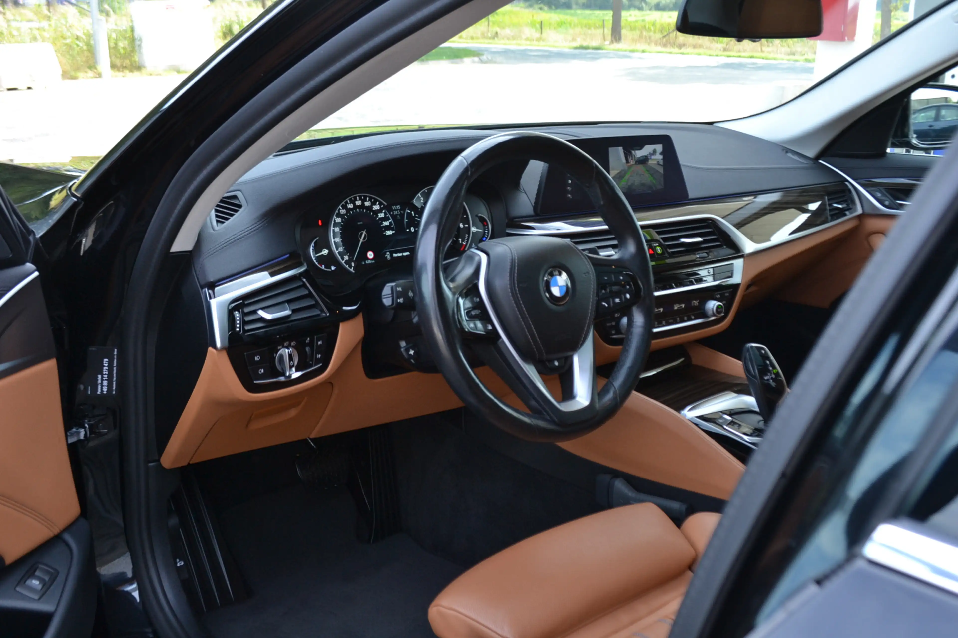 BMW 520 5-serie 520i Luxury | Opendak | Head Up | Comforts — photo 21