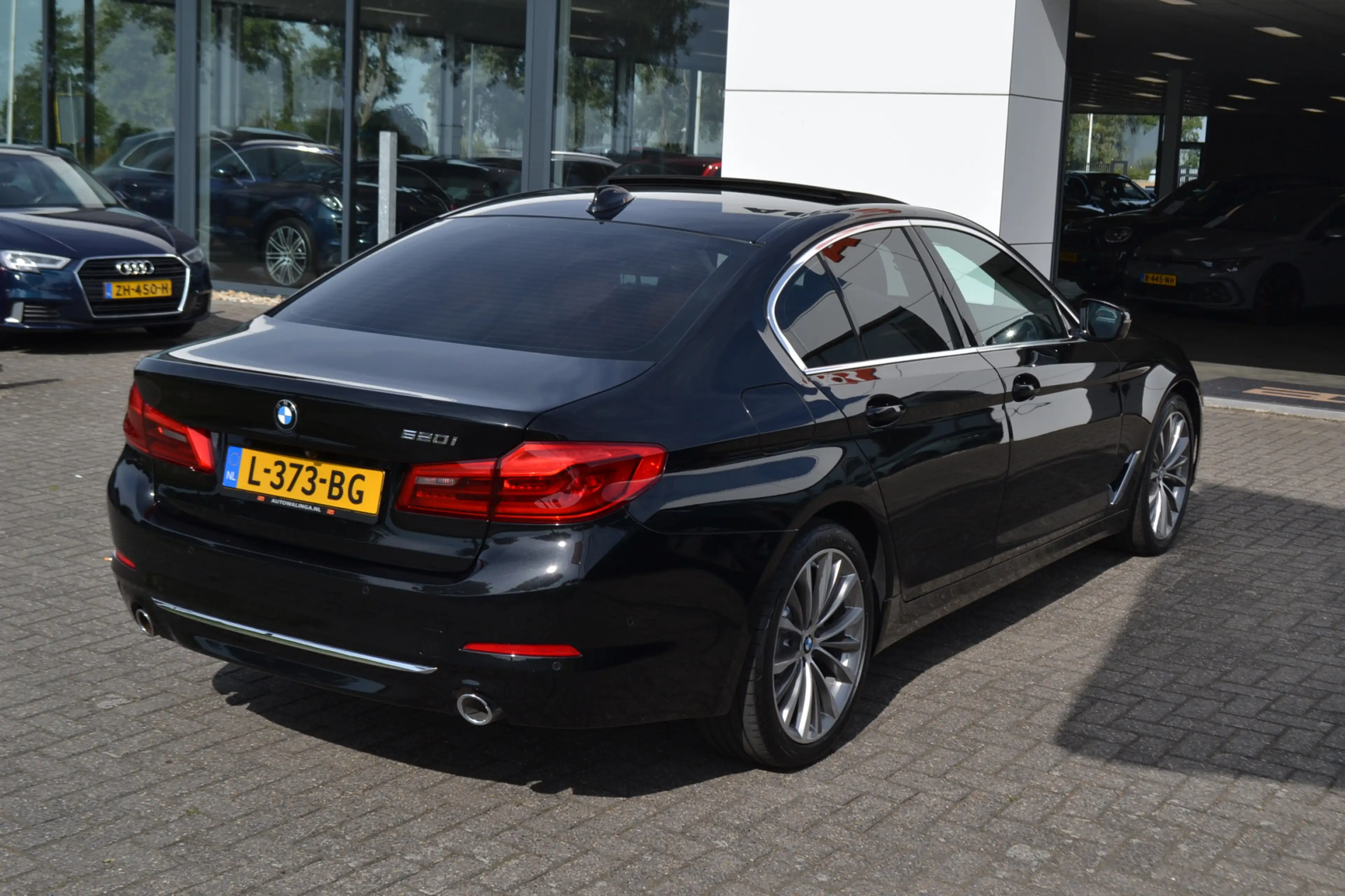 BMW 520 5-serie 520i Luxury | Opendak | Head Up | Comforts — photo 42