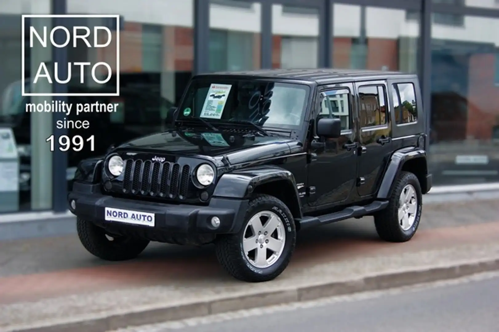 Jeep Wrangler 2.8 CRD 4x4 Unlimited Autom. Klima/Ahk Fekete - 1