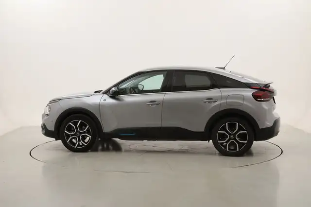 Citroen C4 view 2