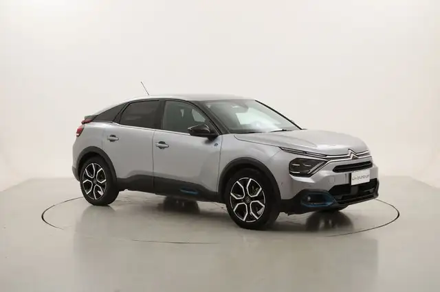 Citroen C4 view 7