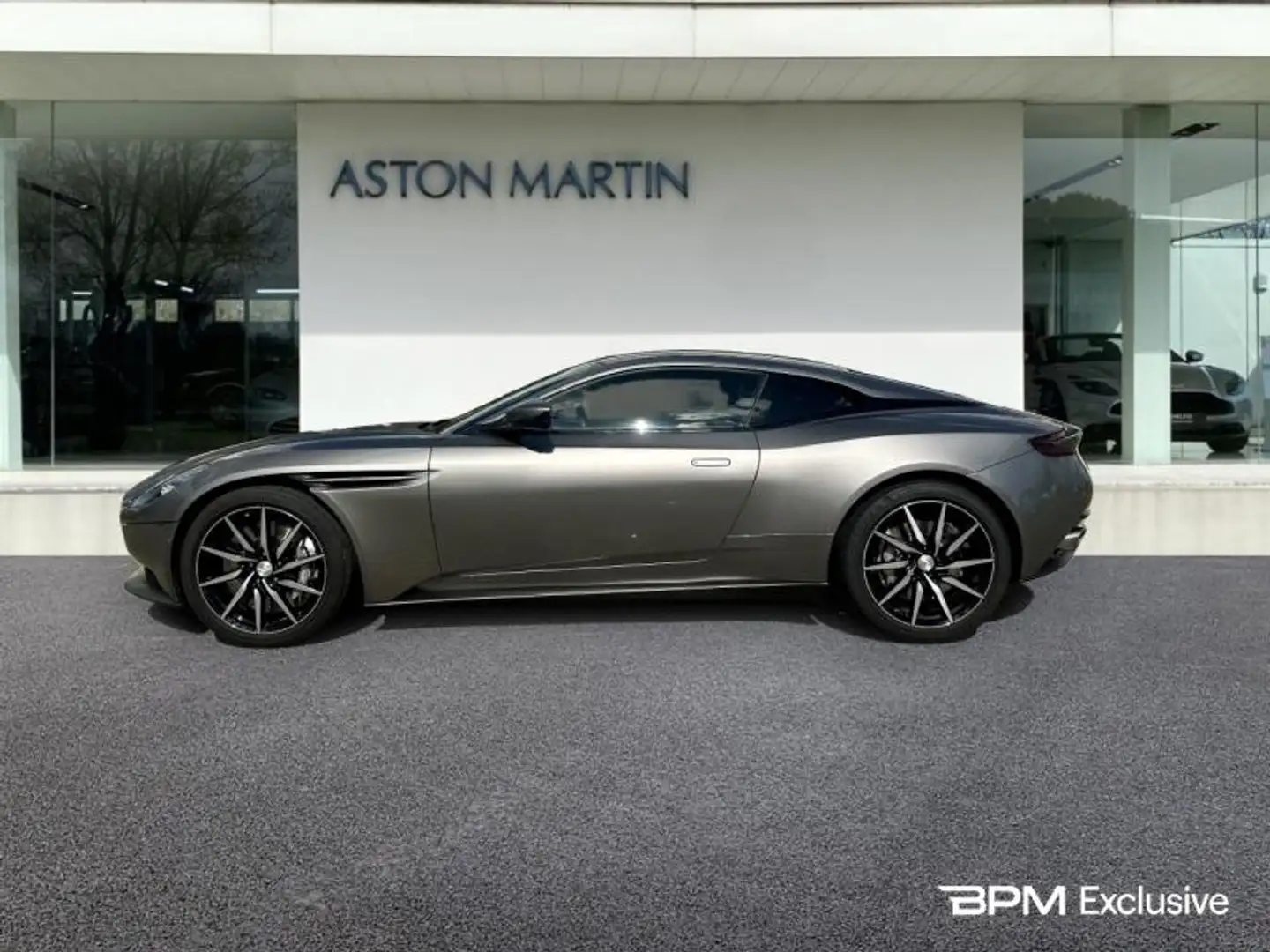 Aston Martin DB11 I Ph1 V12 Bi-turbo 5.2 608ch BA - 2