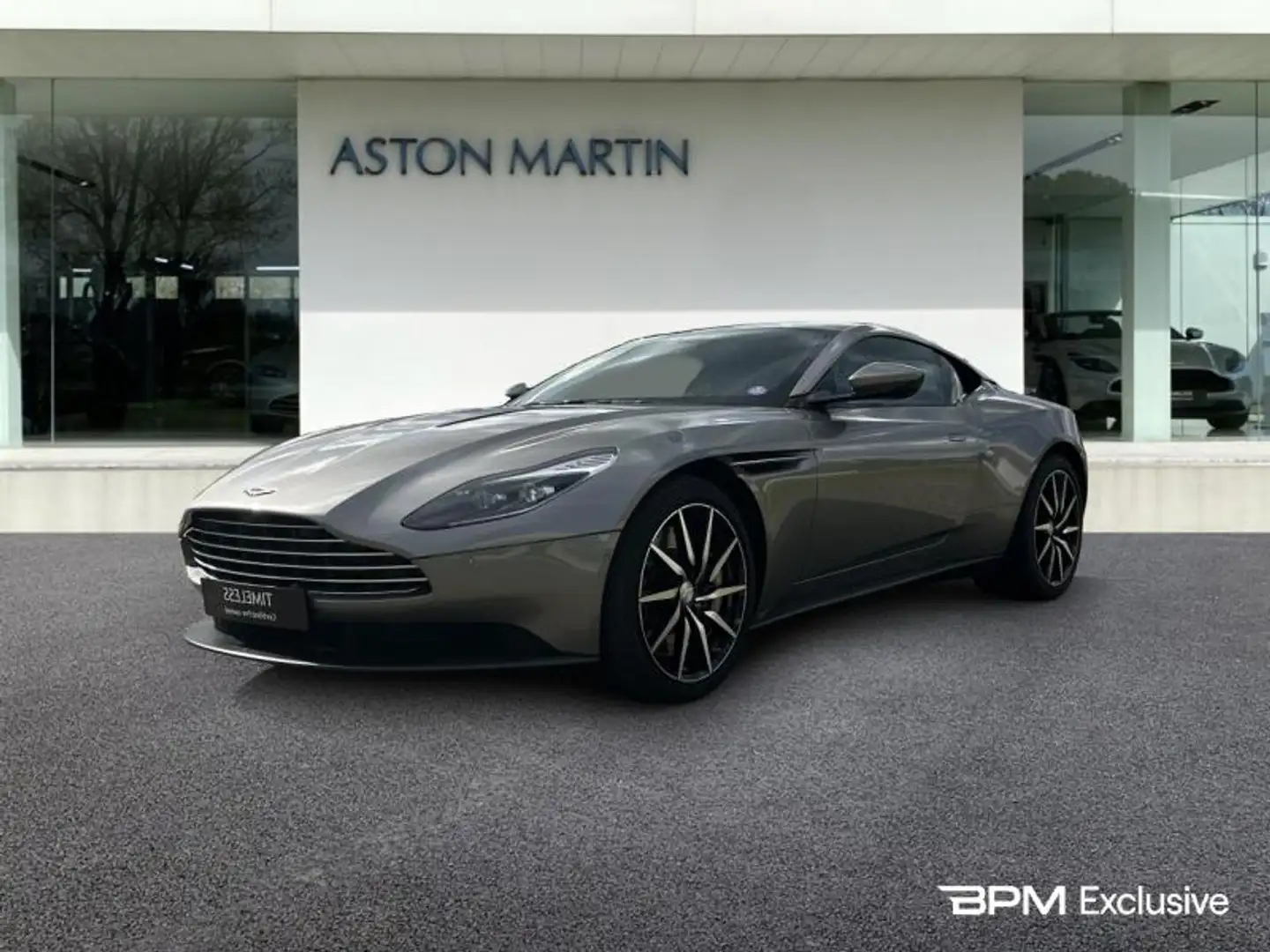 Aston Martin DB11 V12 5.2 608ch BVA8 Zilver - 1