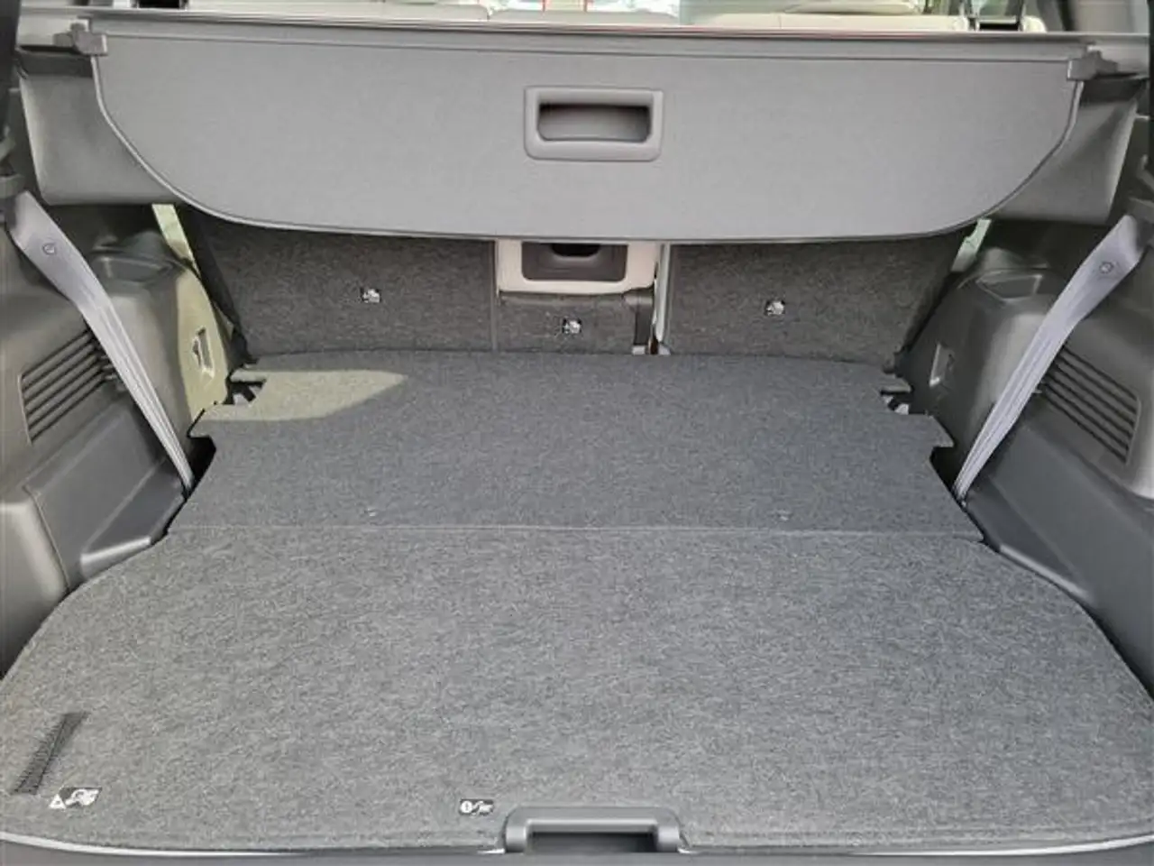 Mitsubishi Outlander снимка Mitsubishi Outlander