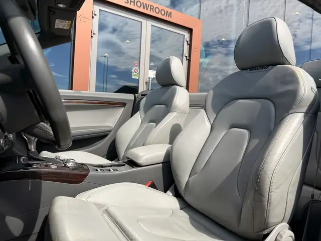 Audi A5 view 4