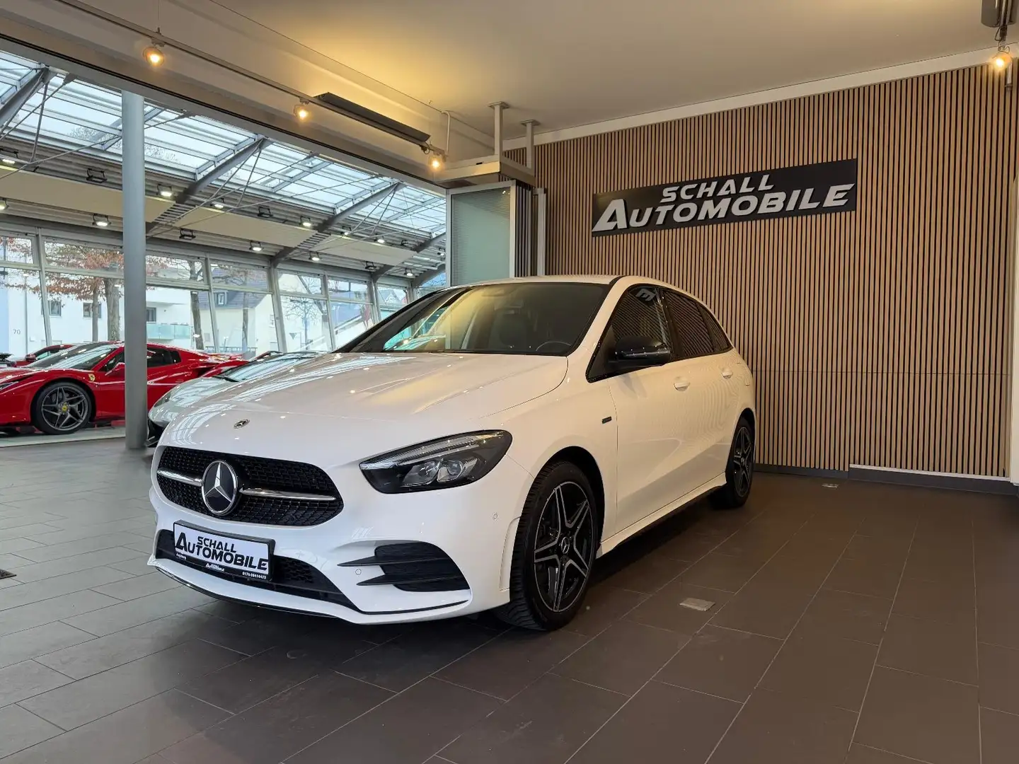 Mercedes-Benz B 250 B250e Edition2020/MBUX/NAVI/PDC/AMG/JUNGE-STERNE Blanc - 1