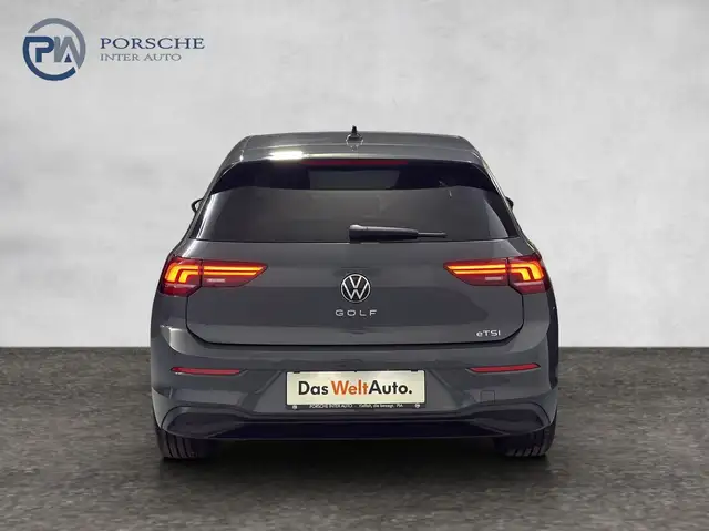 Volkswagen Golf view 5
