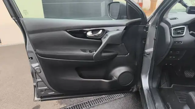 Nissan Qashqai view 7