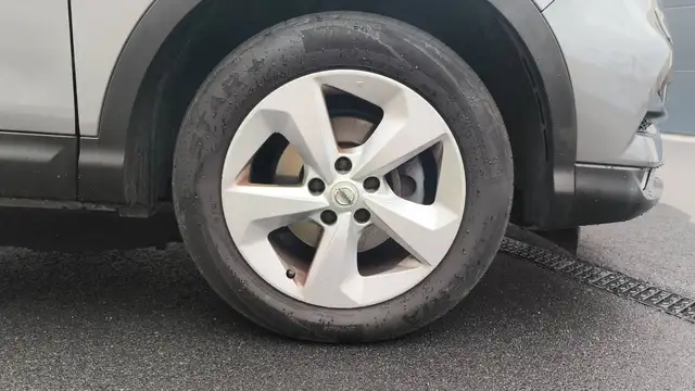 Nissan Qashqai view 17