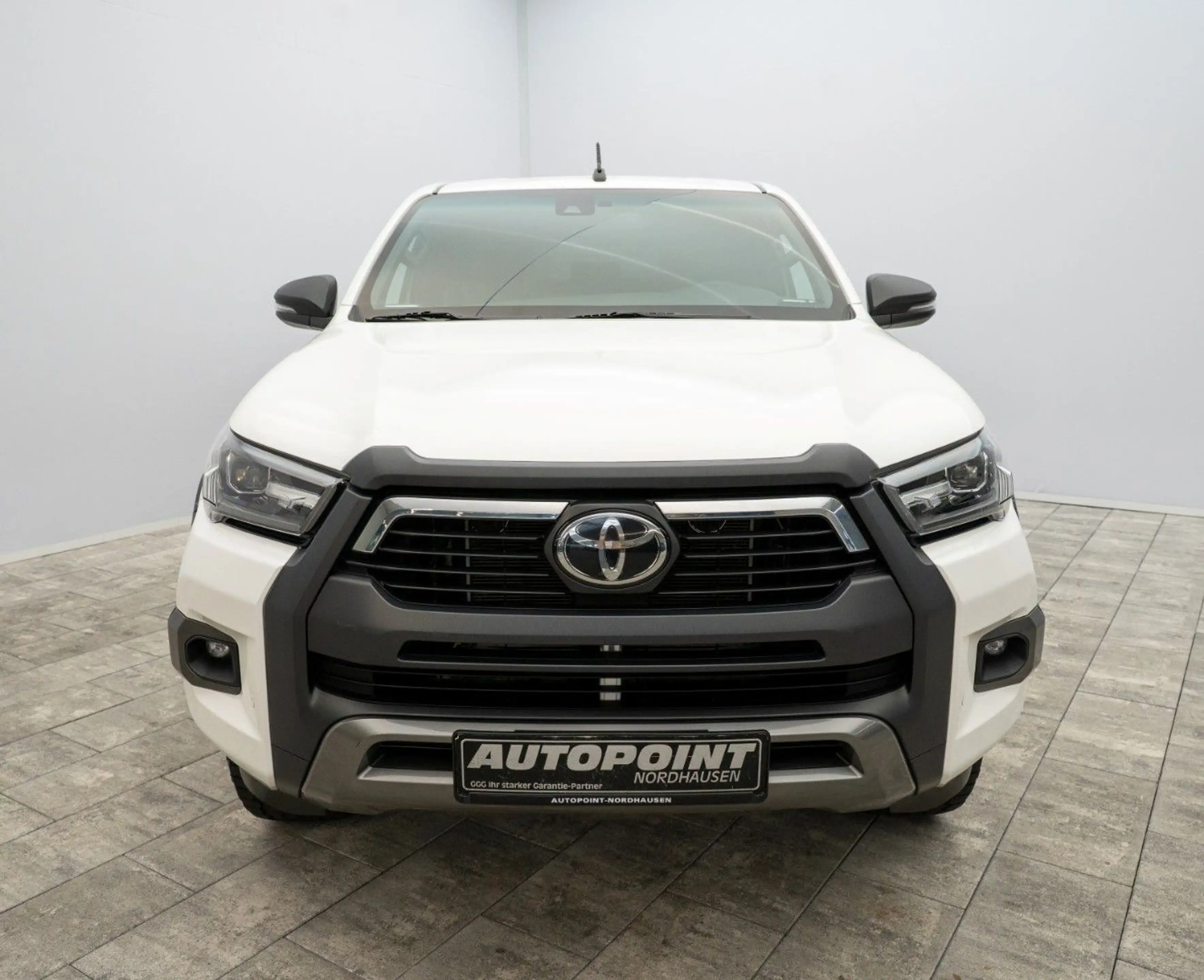 Toyota Hilux 2.8 D4-D INVINCIBLE AHK°JBL°Assistenz°Navi — photo 8