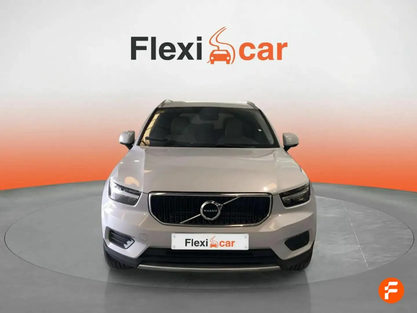 Volvo XC40 1.5 T5 Twin Recharge Inscription Ex Auto Blanco - 2