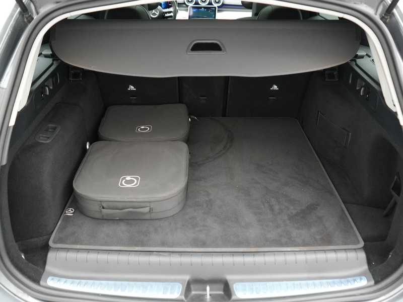 Mercedes-Benz C 300 Estate e AMG Line PHEV 313pk Dealer O.H | Trekhaak — photo 32