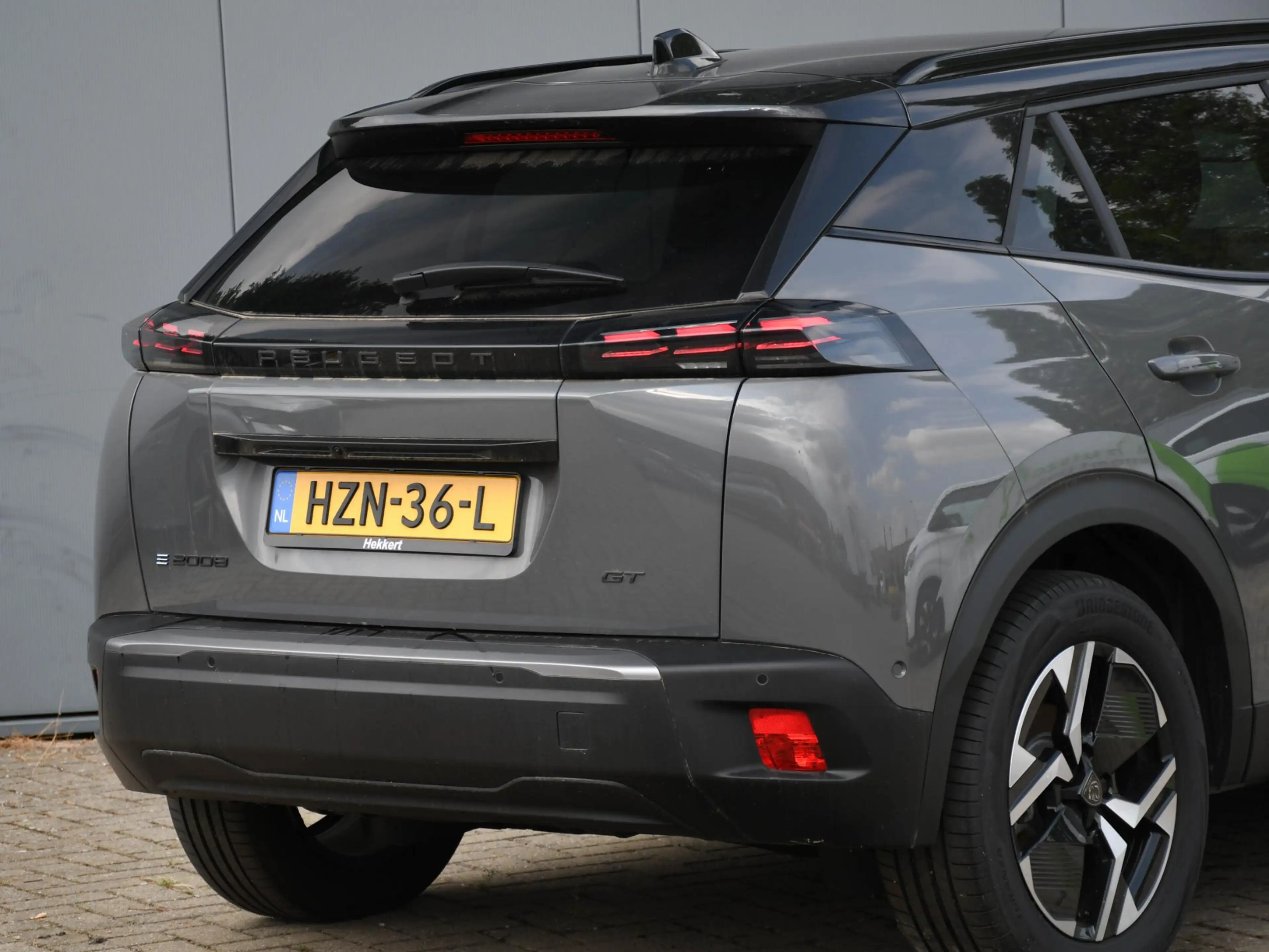 Peugeot e-2008 GT Avantage 54kWh 156pk Automaat DODE HOEK | ADAP. — photo 6