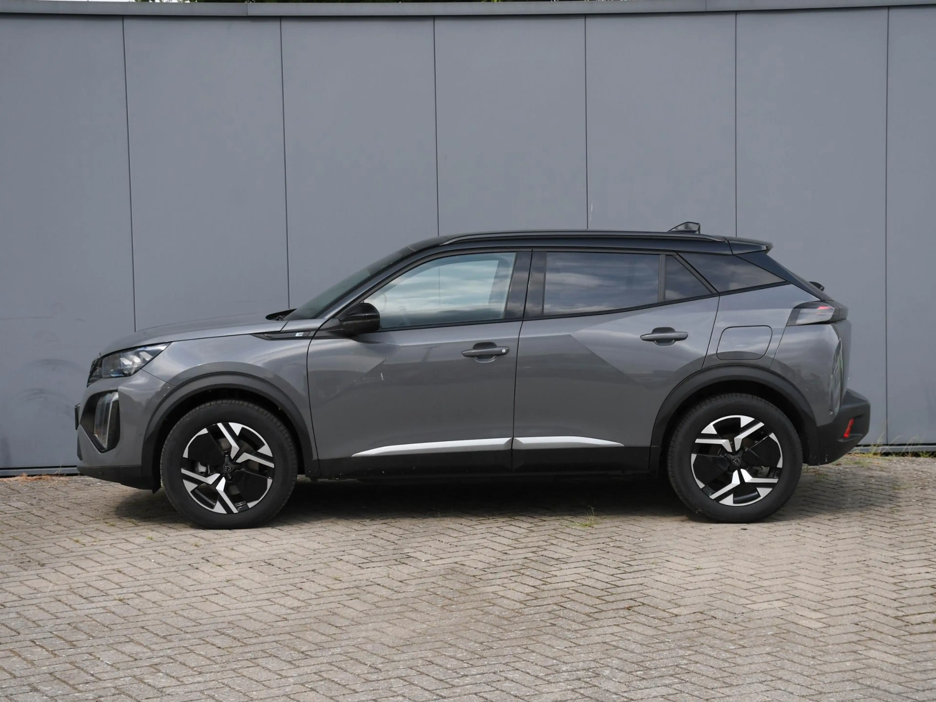 Peugeot e-2008 GT Avantage 54kWh 156pk Automaat DODE HOEK | ADAP. — photo 3