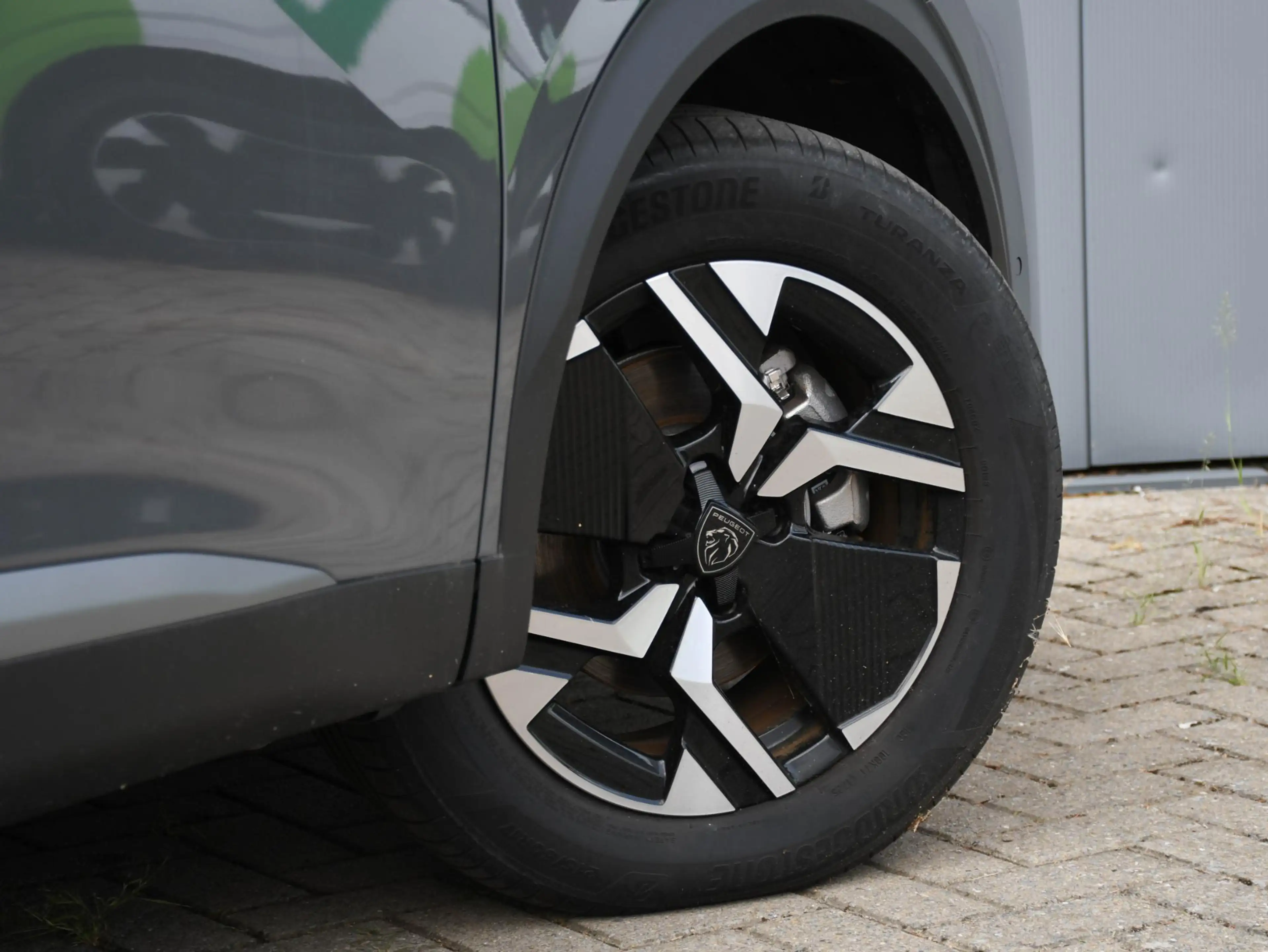 Peugeot e-2008 GT Avantage 54kWh 156pk Automaat DODE HOEK | ADAP. — photo 7