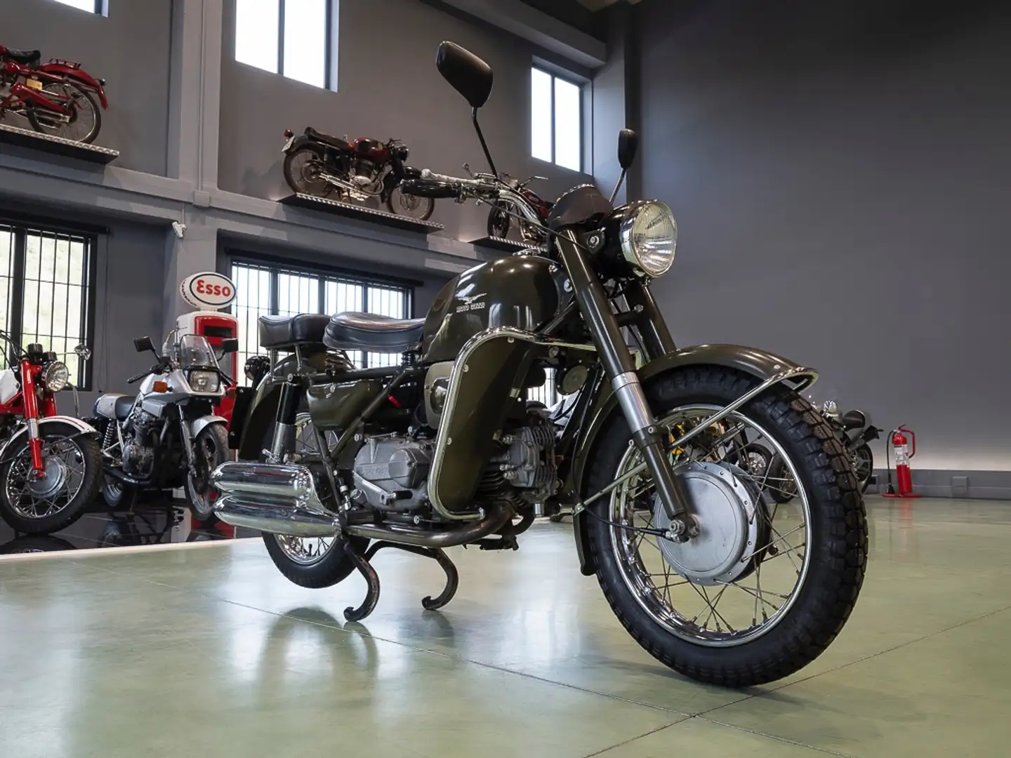 Moto Guzzi Falcone Esercito - 1