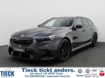 Touring Sportpaket HUD AHK Pano Navi Leder