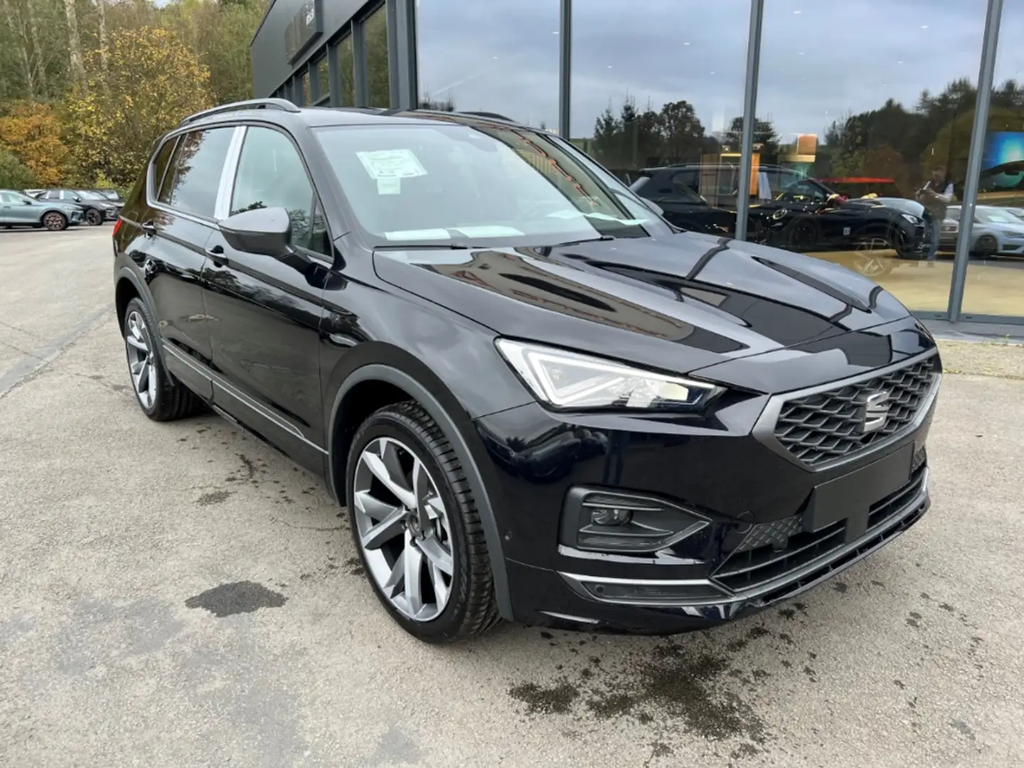 SEAT Tarraco FR 2.0 TDI DSG AHK Pano Beats ACC DAB Černá - 2