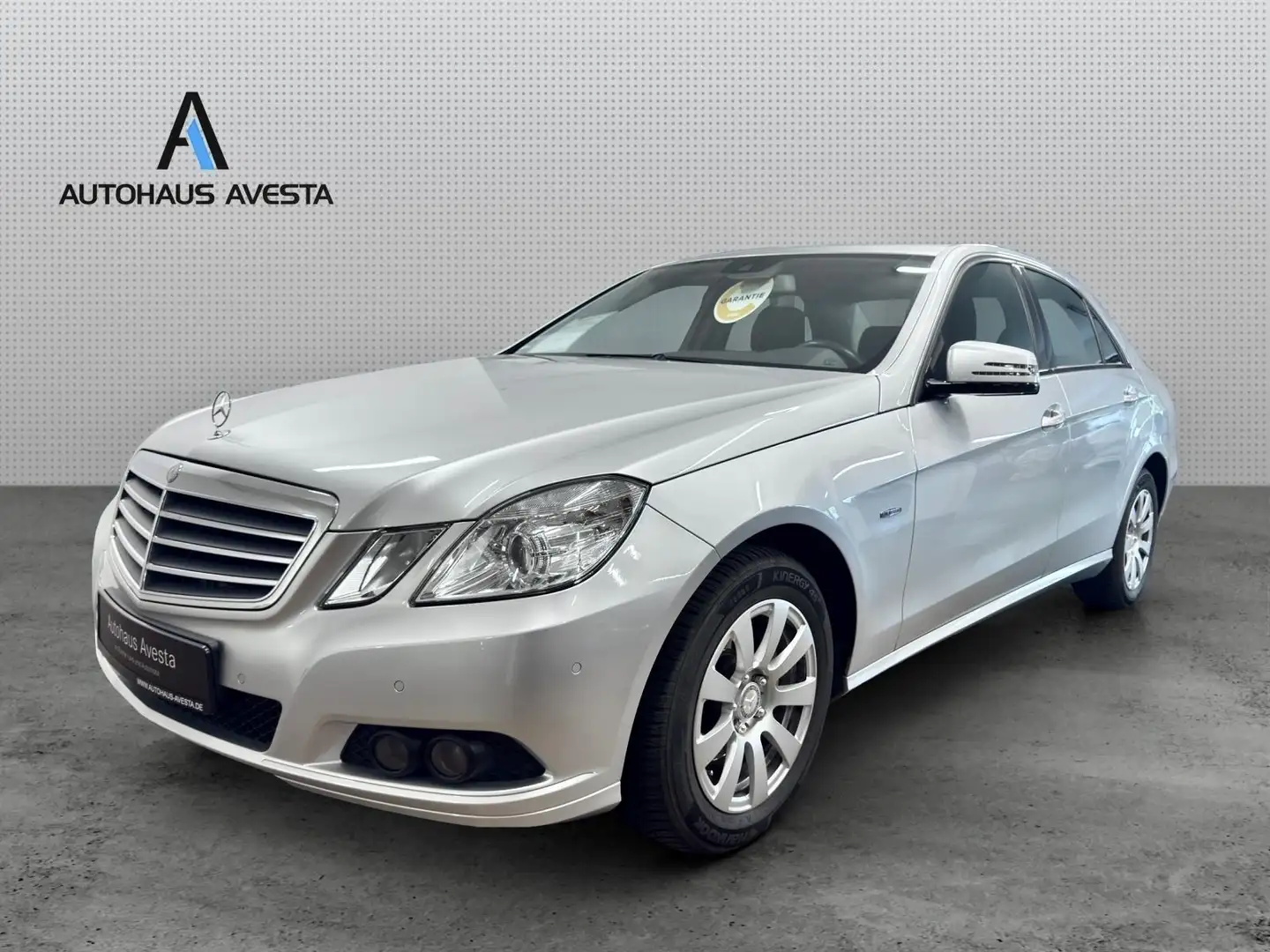 Mercedes-Benz E 200 CGI BE / RENTNER / Org. 39.000KM/ GARANTIE Silber - 1
