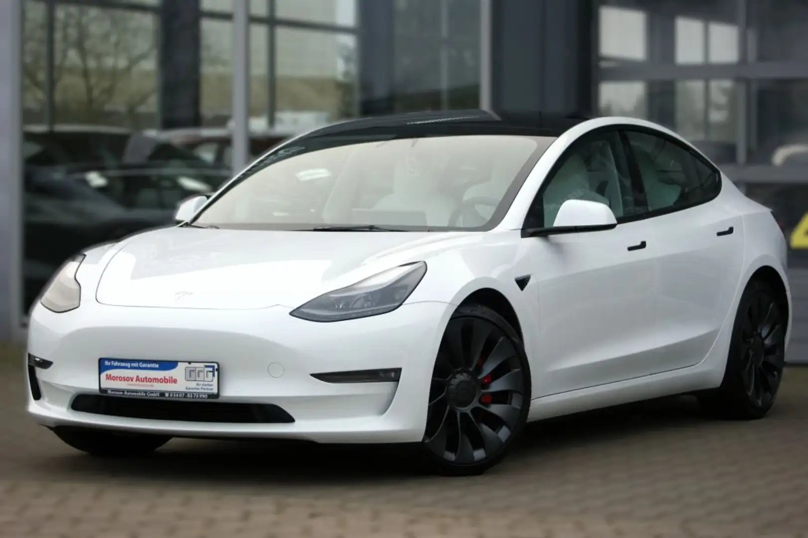 Tesla Model 3 Performance Langstreckenbatt. Allradantrieb Dual M Weiß - 1