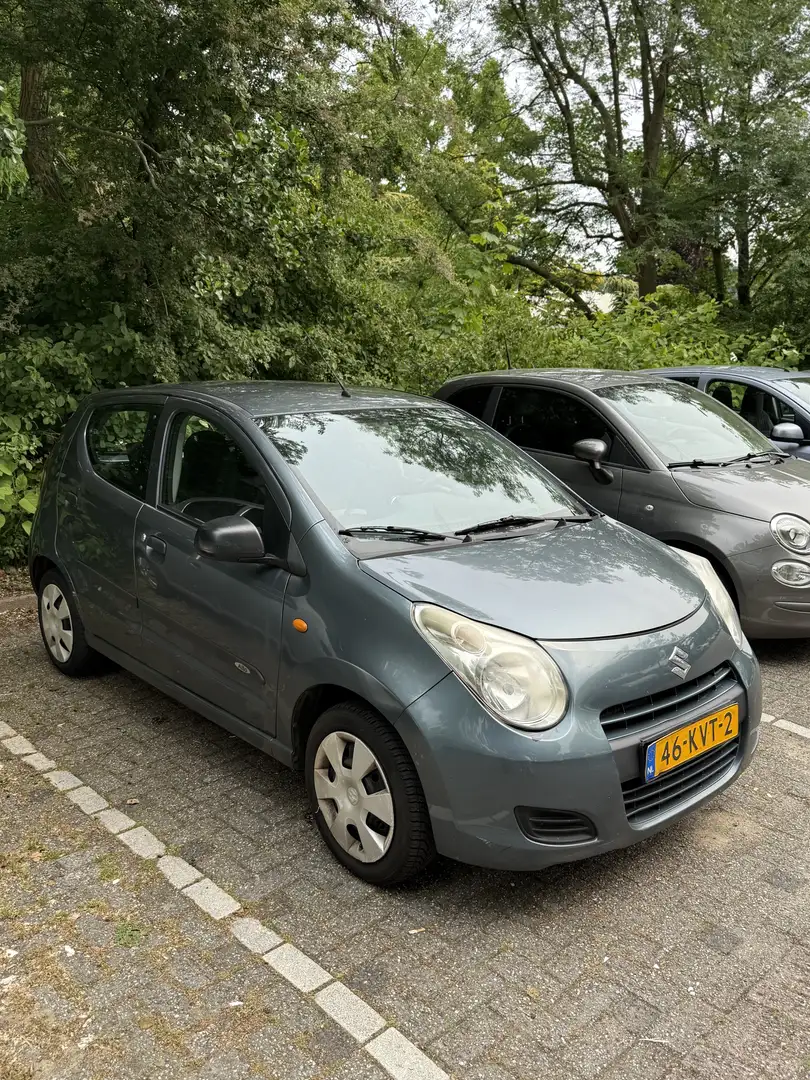 Suzuki Alto 1.0 Comfort Gris - 1