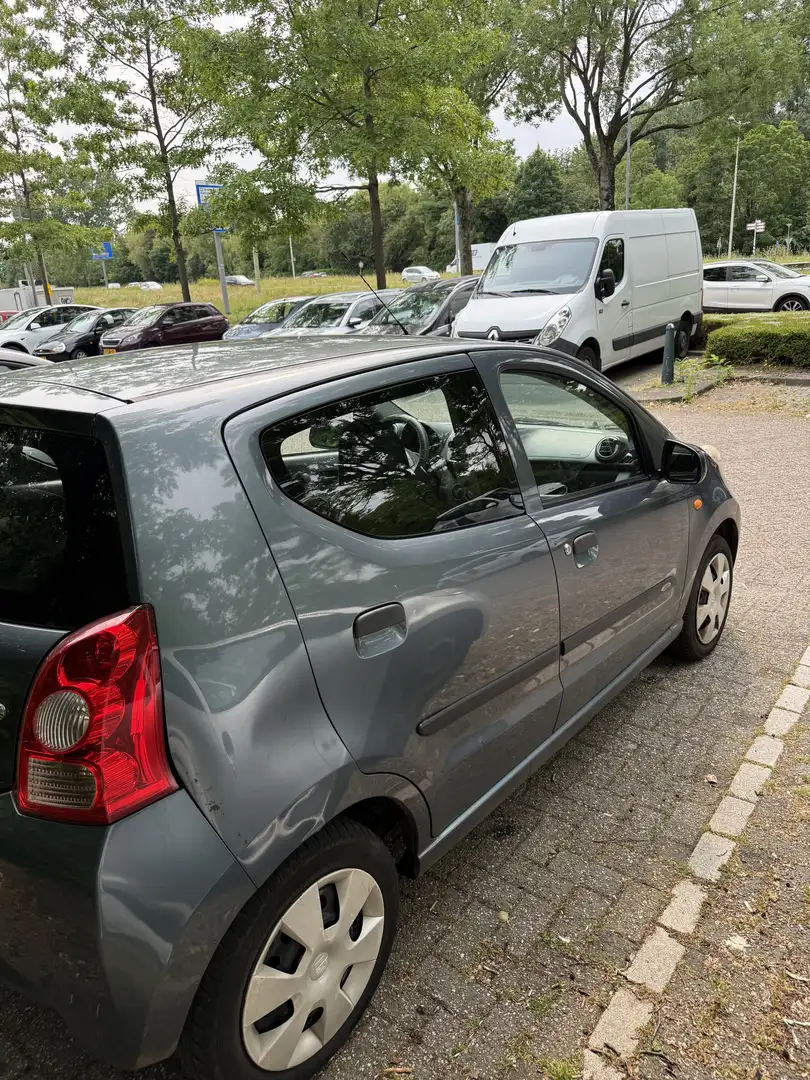 Suzuki Alto 1.0 Comfort Gris - 2