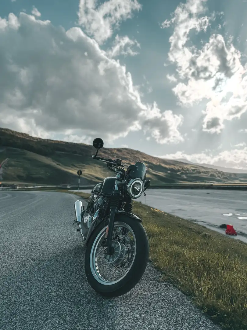 Royal Enfield Continental GT Weiß - 1