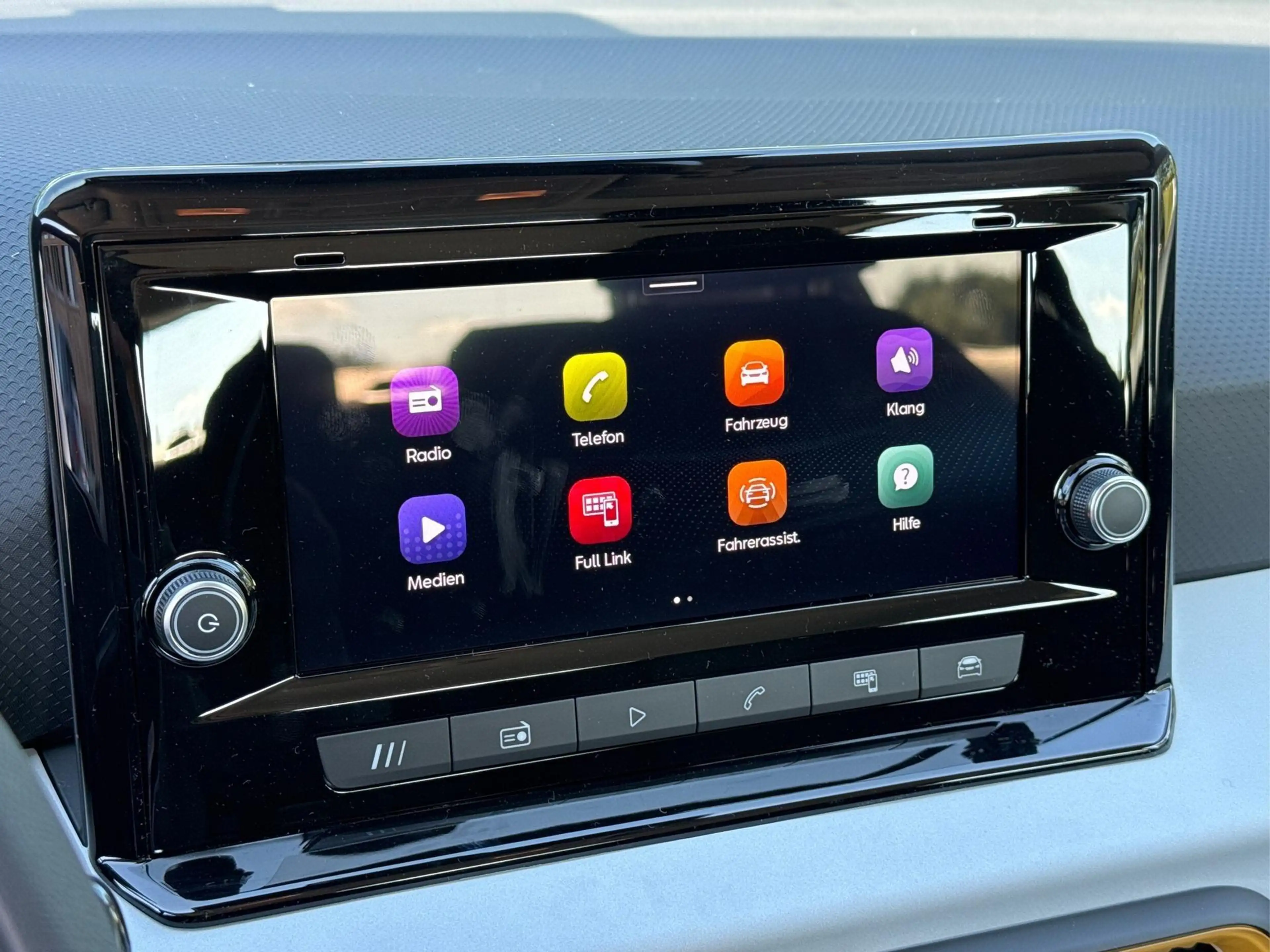 SEAT Ibiza Reference SHZ+FULL LINK+KLIMA+PDC+LED+15" ALU+T... — photo 10