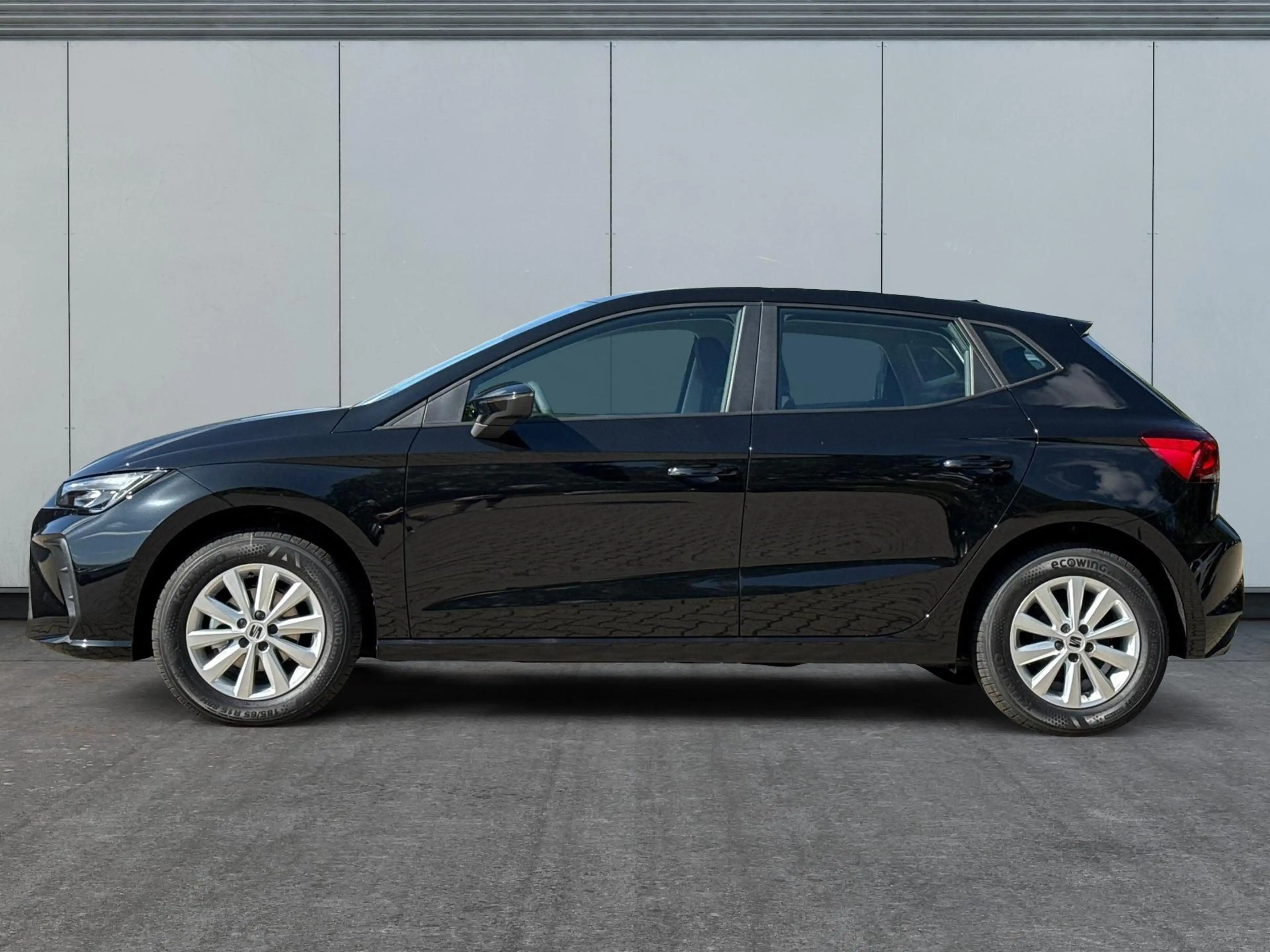 SEAT Ibiza Reference SHZ+FULL LINK+KLIMA+PDC+LED+15" ALU+T... — photo 2