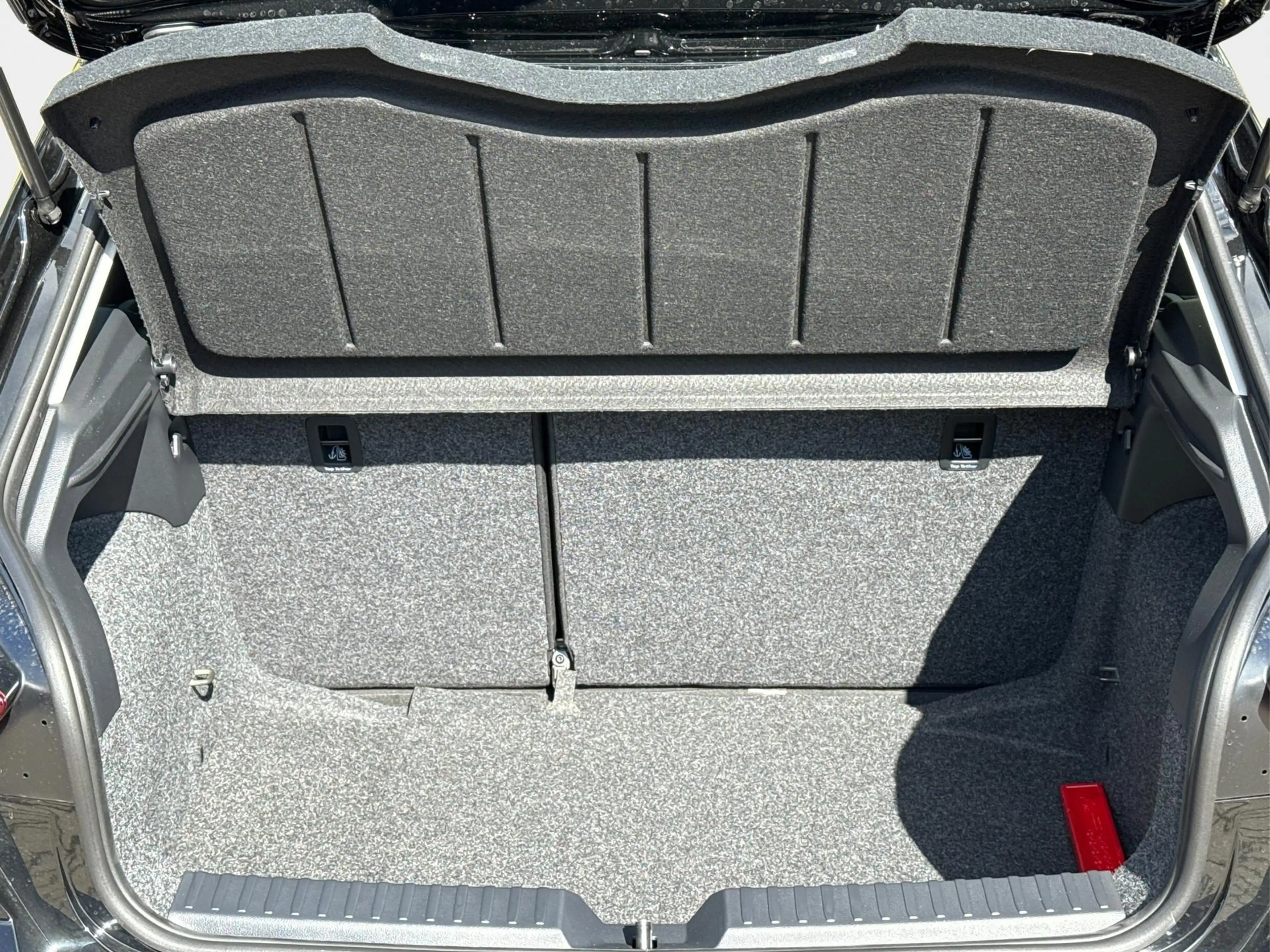 SEAT Ibiza Reference SHZ+FULL LINK+KLIMA+PDC+LED+15" ALU+T... — photo 11