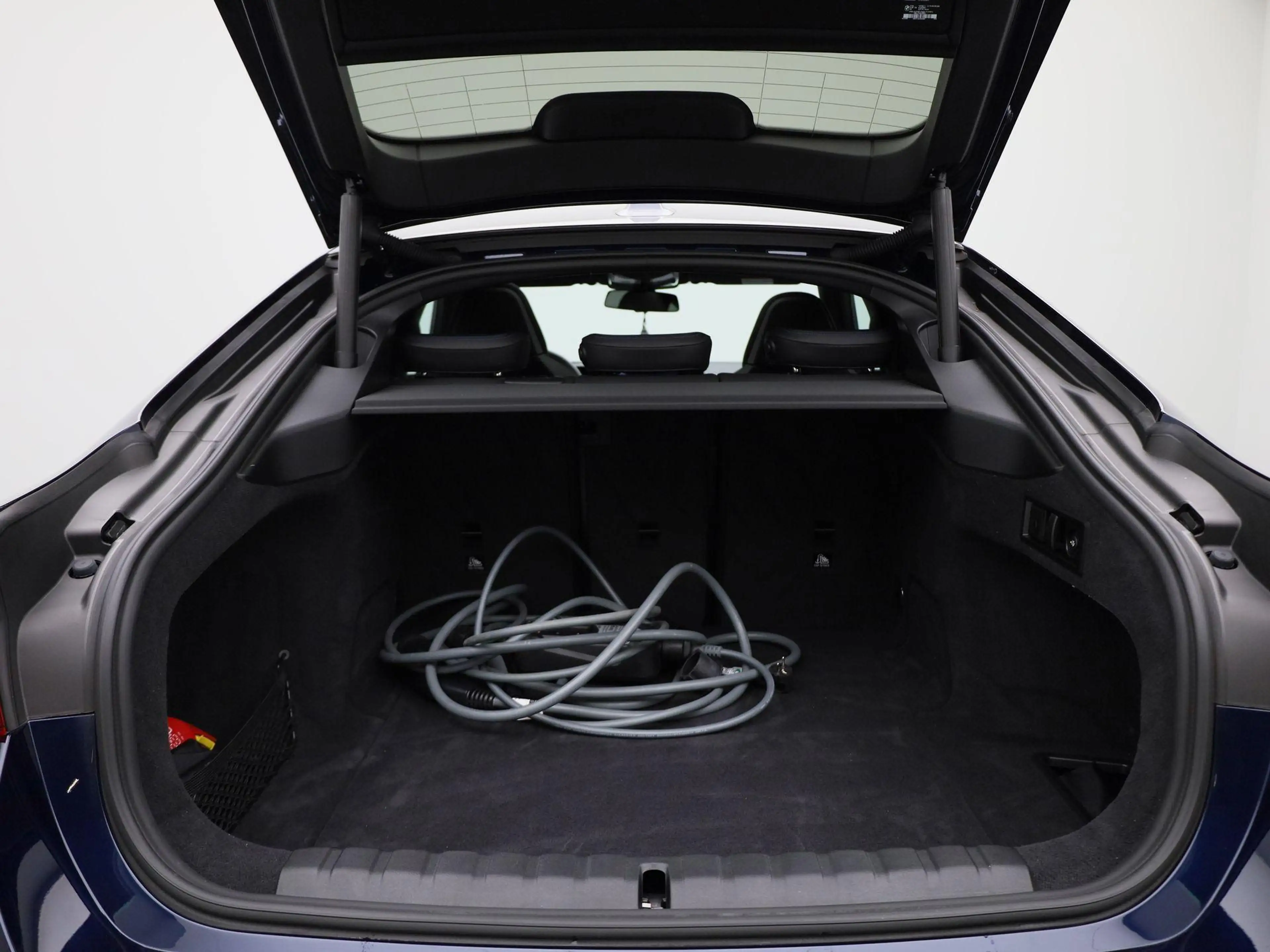 BMW i4 M50 — photo 14