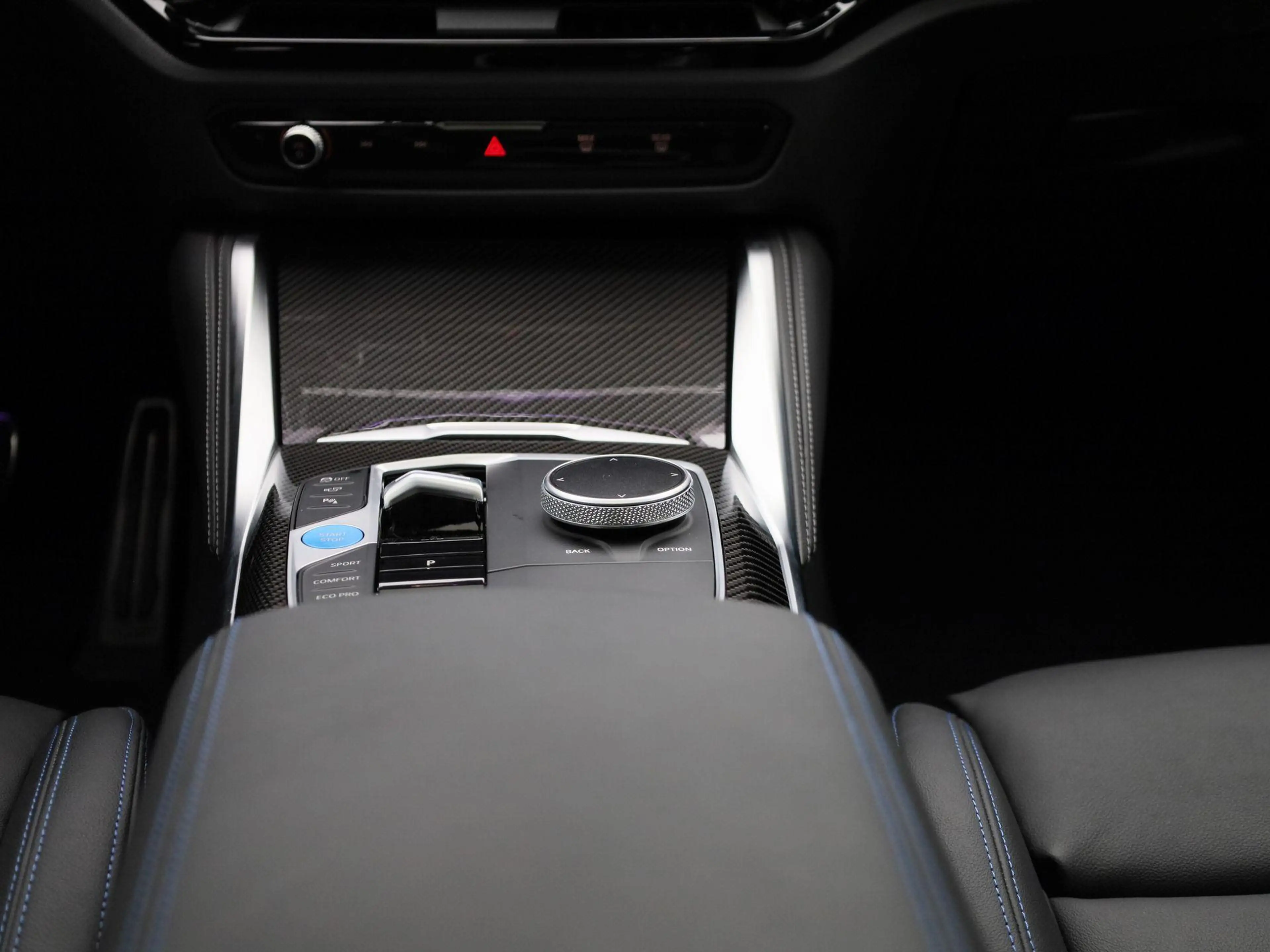 BMW i4 M50 — photo 10