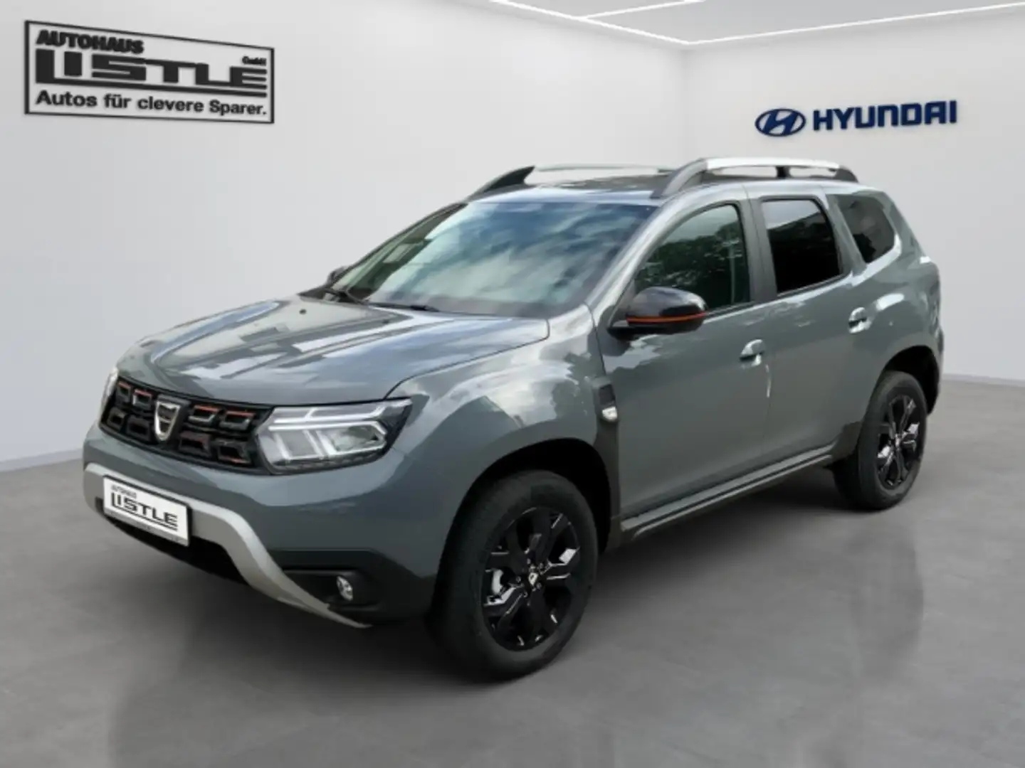 Dacia Duster Extreme TCe 130 2WD Navi 360 Kamera Klimaautom DAB Grigio - 1