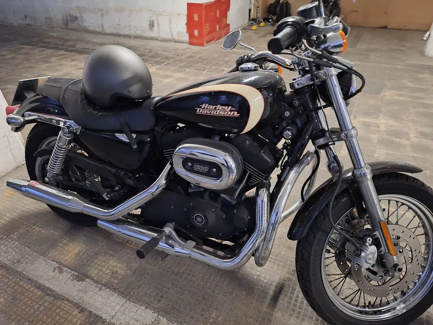 Harley-Davidson Sportster 1200 XL 1200 R Noir - 2