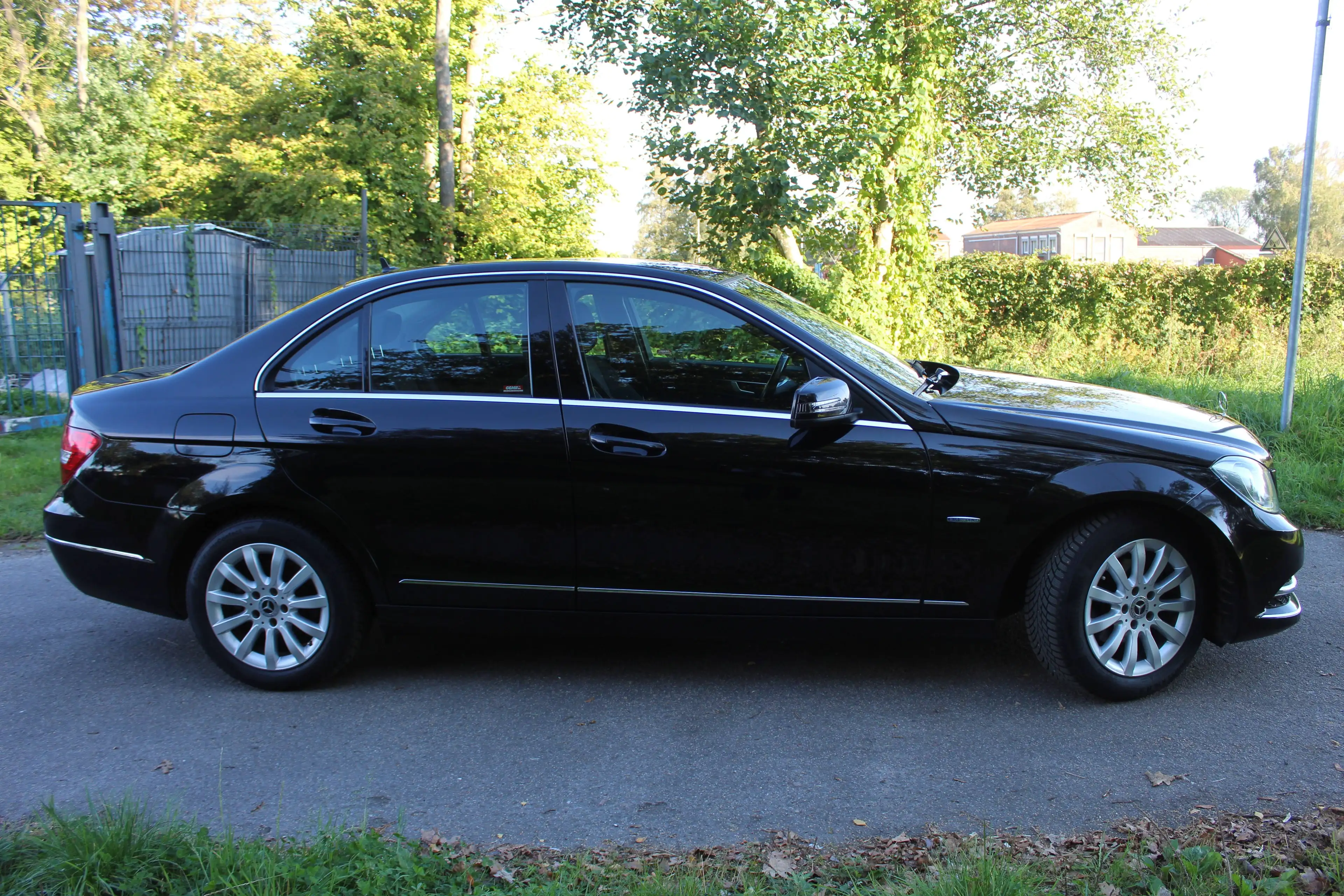 Mercedes-Benz C 180 C 180 CGI BlueEfficiency (204.049) Elegance — photo 4