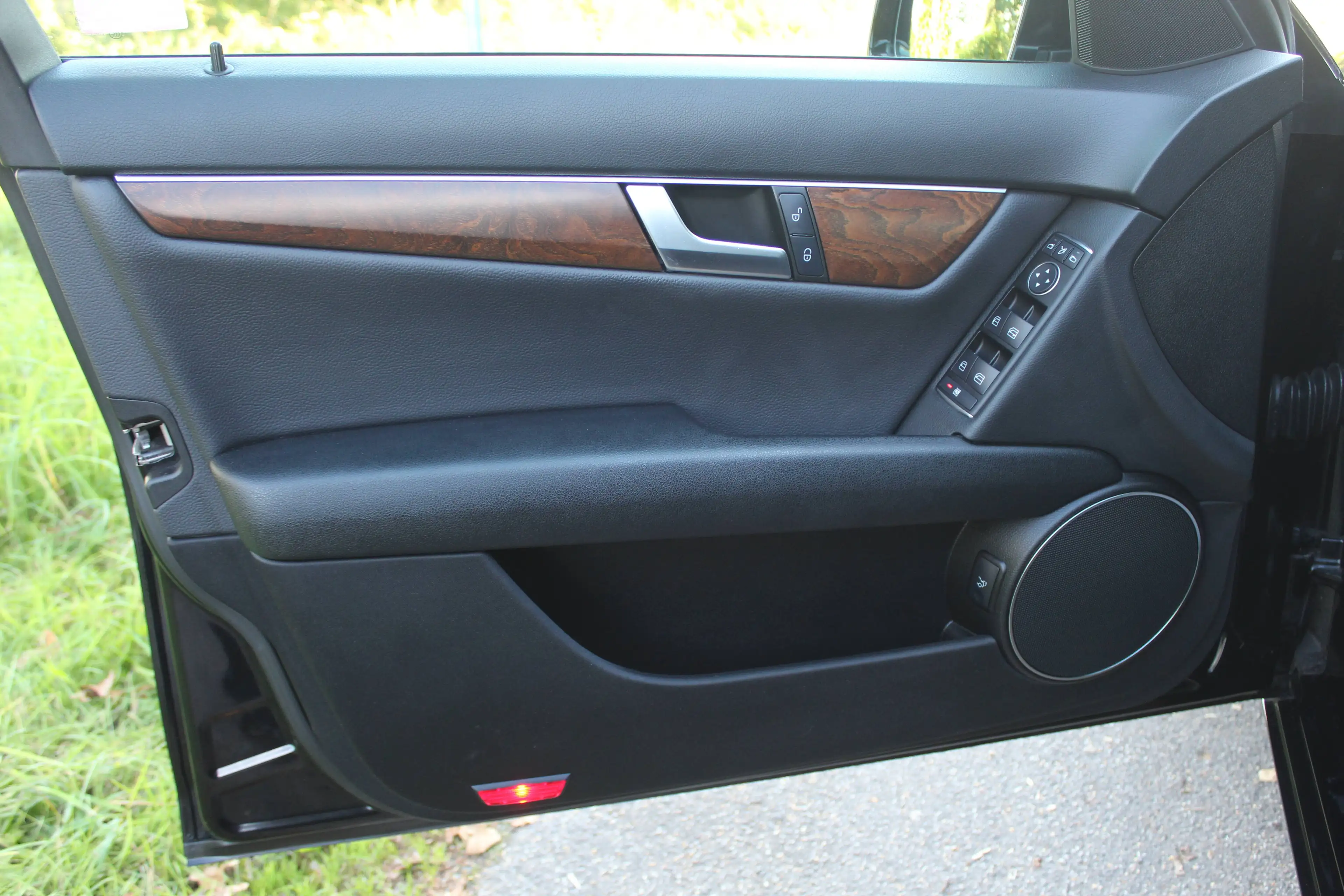 Mercedes-Benz C 180 C 180 CGI BlueEfficiency (204.049) Elegance — photo 10