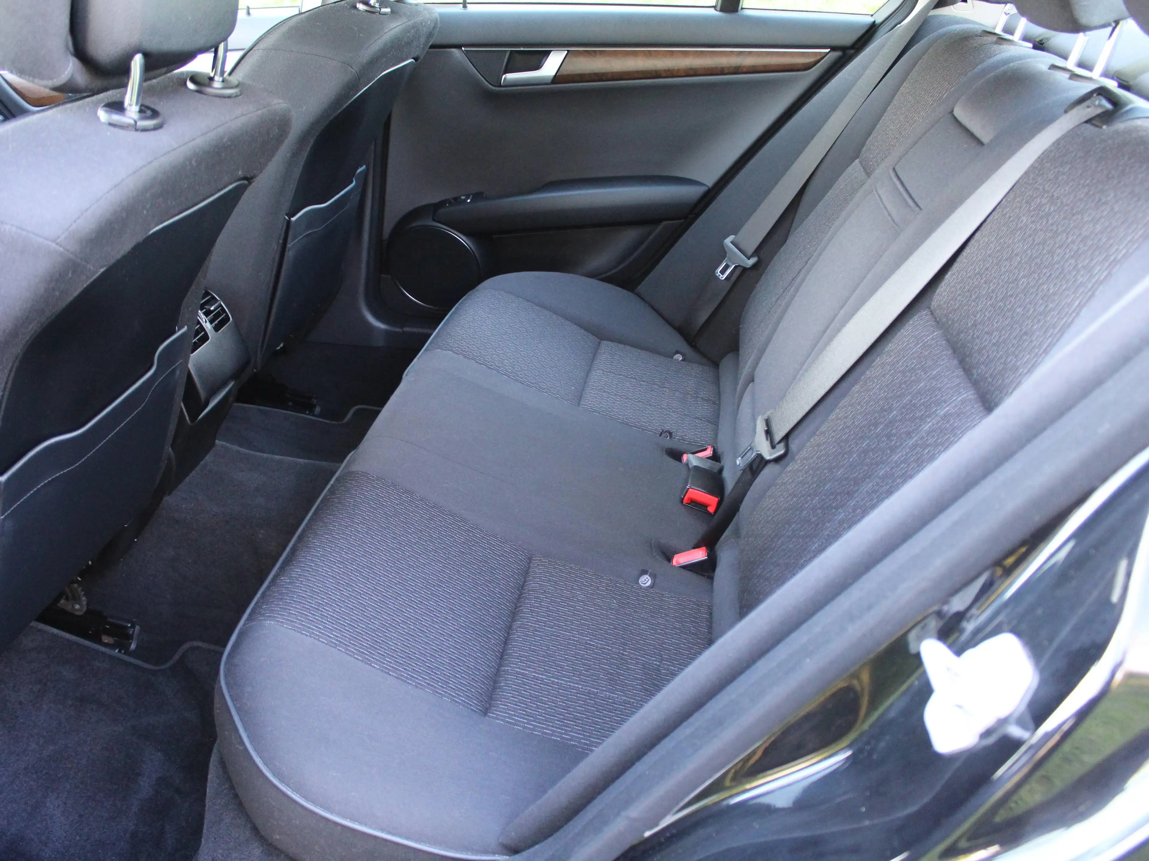 Mercedes-Benz C 180 C 180 CGI BlueEfficiency (204.049) Elegance — photo 13