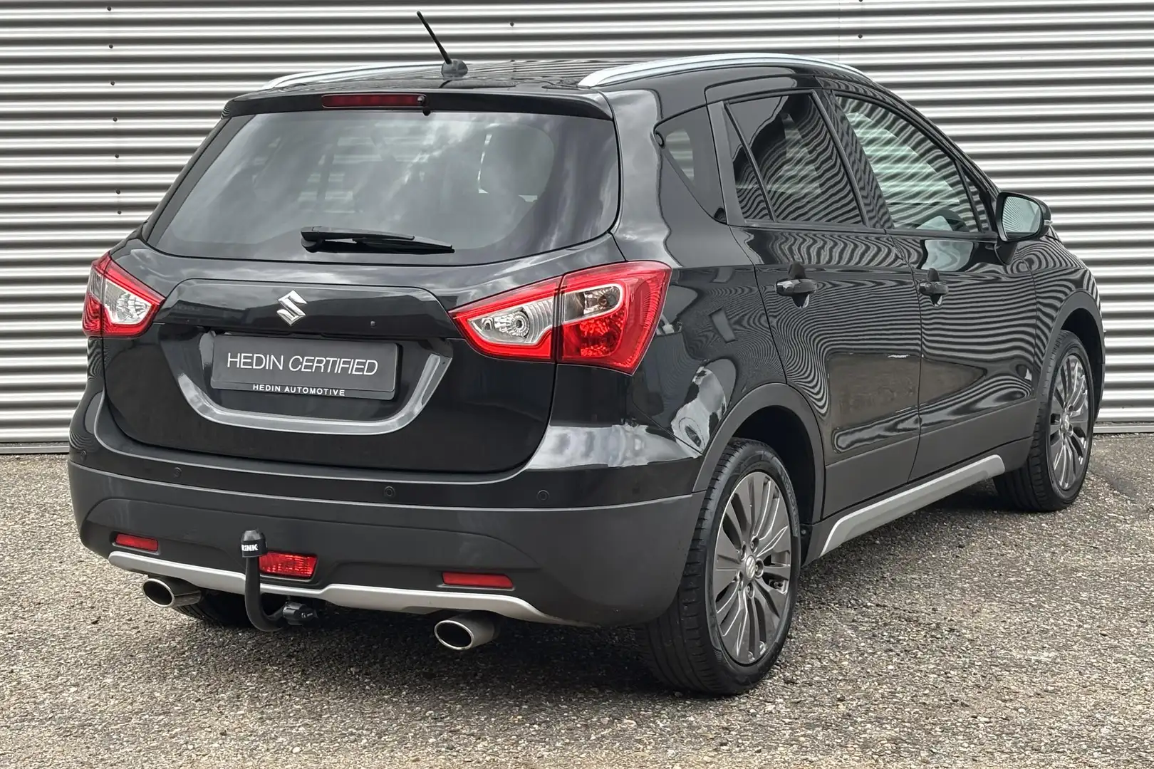 Suzuki SX4 S-Cross 1.6 High Executive / Nederlandse Auto / Eerste Eig Fekete - 2