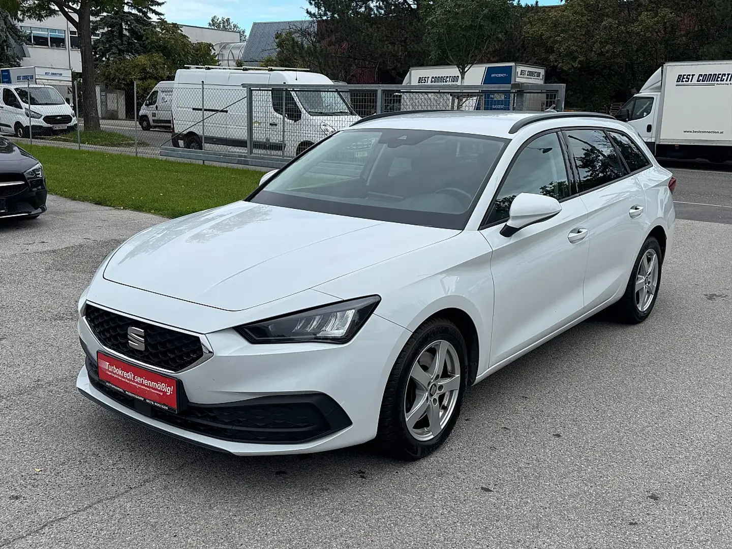 SEAT Leon SP Reference 2,0 TDI / 1BESITZ / AHK / NAVI / Weiß - 2