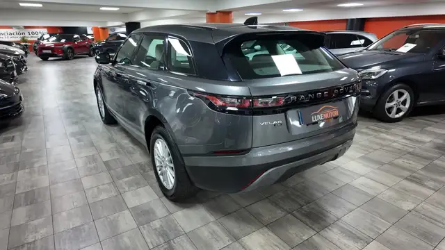 Land Rover Range Rover Velar view 4