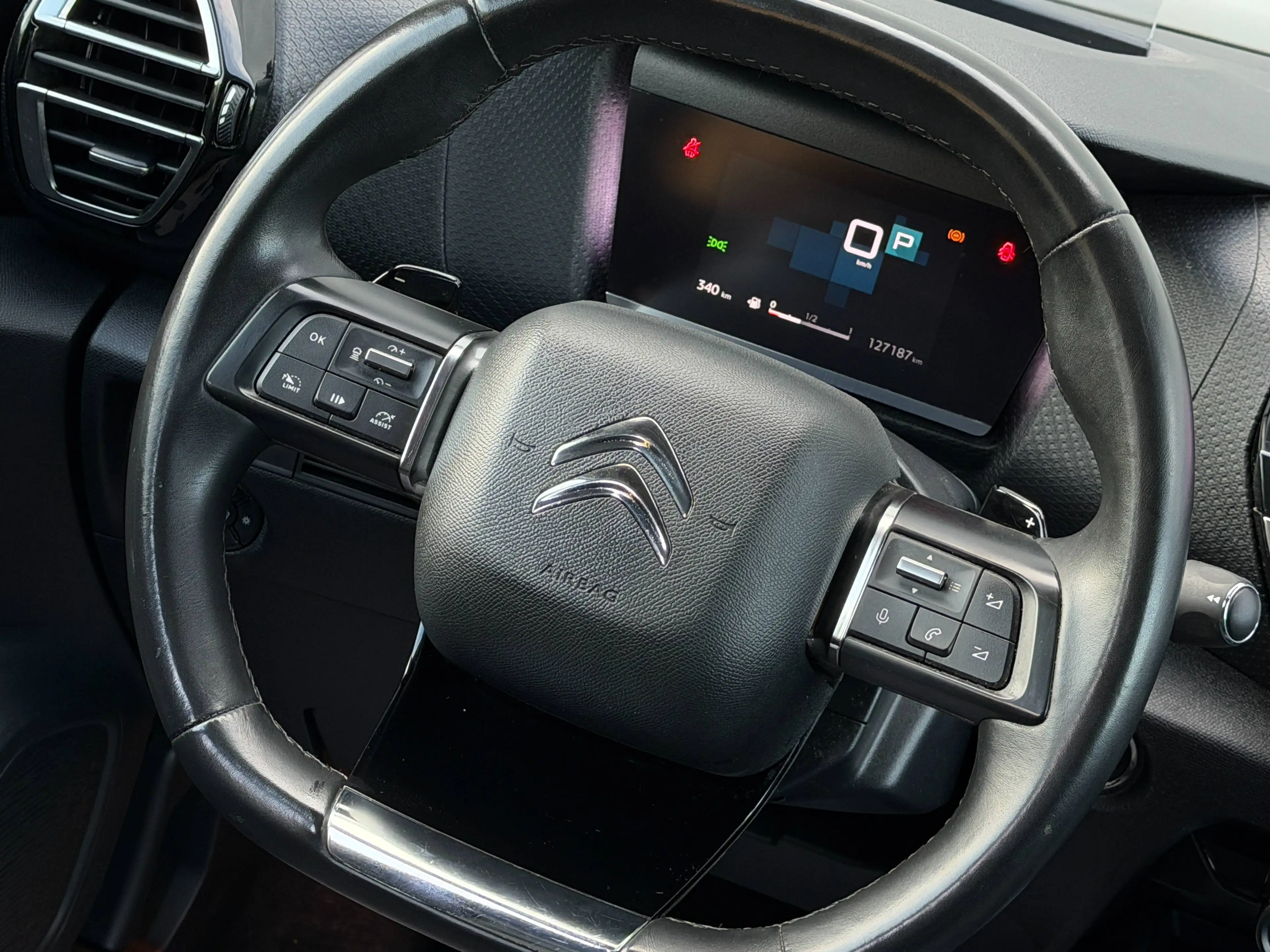 Citroen C4 C4 1.5 BlueHDi*BOITE AUTOMATIQUE*CARPLAY*CAMERA*CRUISE ADATATIVE*CLIM BIZONE*LINE ASSIST*GARANTIE 12 MOIS — photo 10