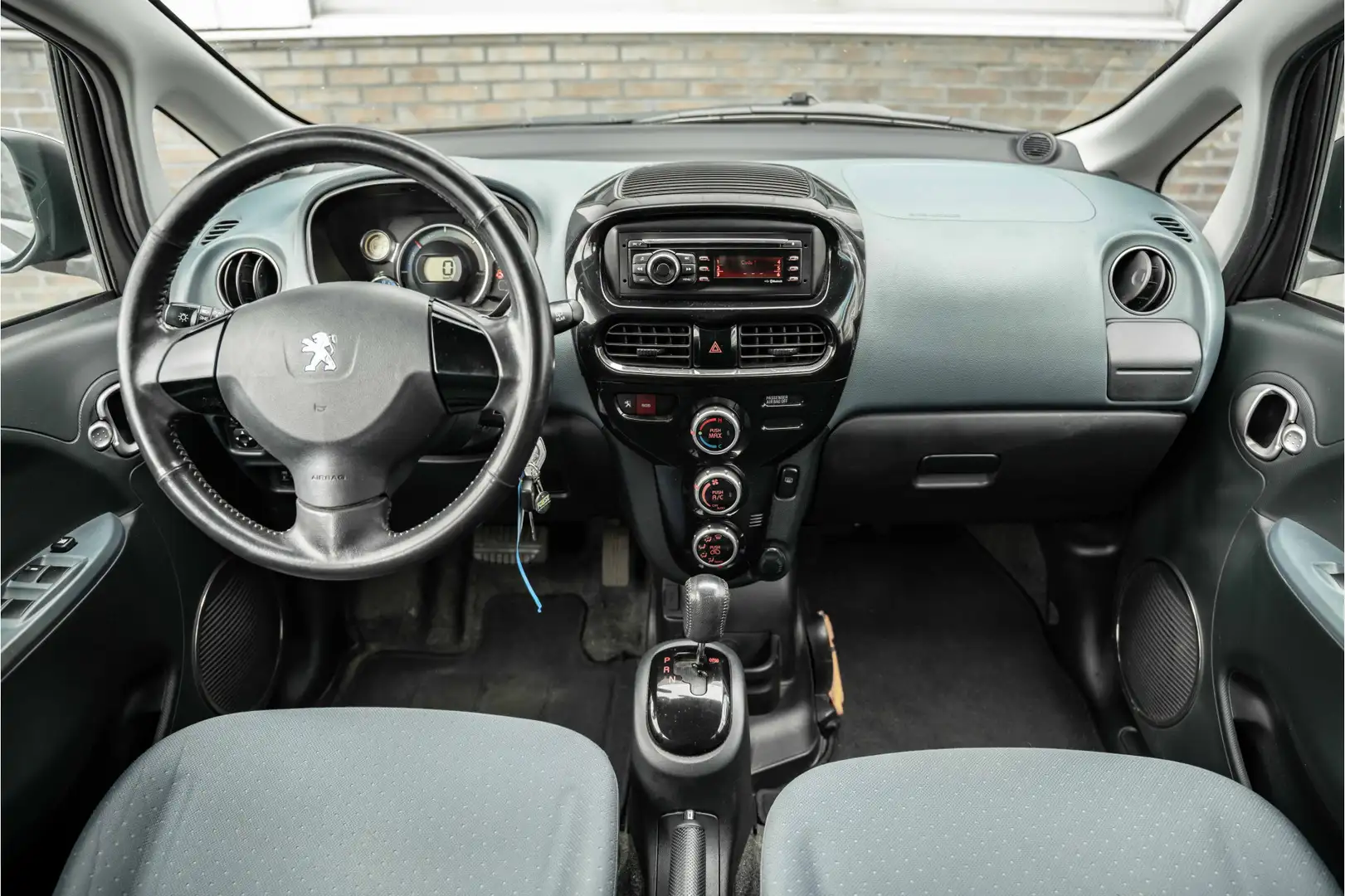 Peugeot iOn Active Grijs - 2