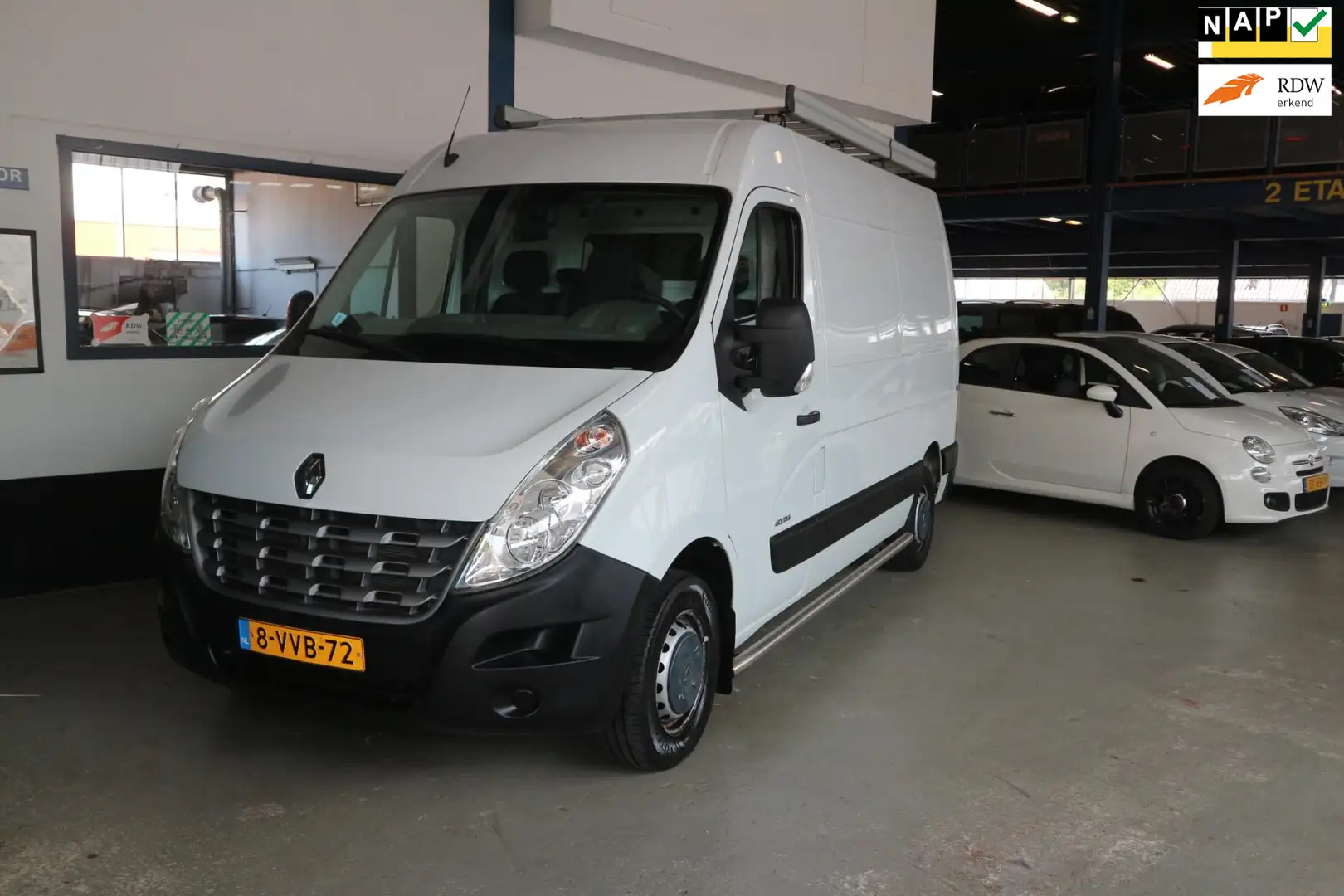 Renault Master T33 2.3 dCi L2H3 AUTOMAAT/ KEURIGE BUS/ NAP - 1