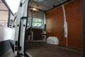 Renault Master T33 2.3 dCi L2H3 AUTOMAAT/ KEURIGE BUS/ NAP - thumbnail 23
