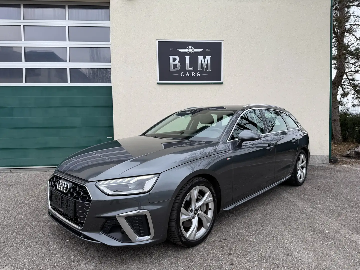 Audi A4 40 TDI S Line Digital Tacho, ACC, Massage, Spurhal Grau - 2