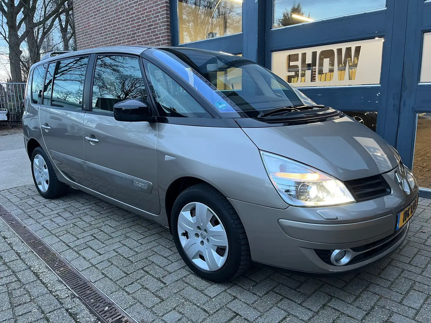 Renault Espace 2.0T Série Limitée 25 7p, LPG Beige - 2