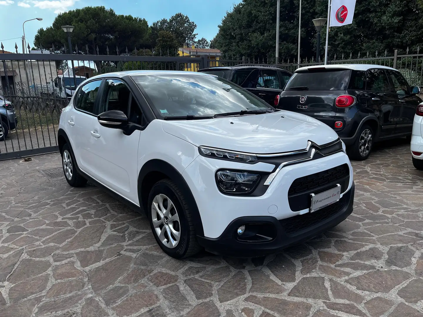 Citroen C3 C3 1.2 PURETECH FELL BUSINESS 83CV Bianco - 2